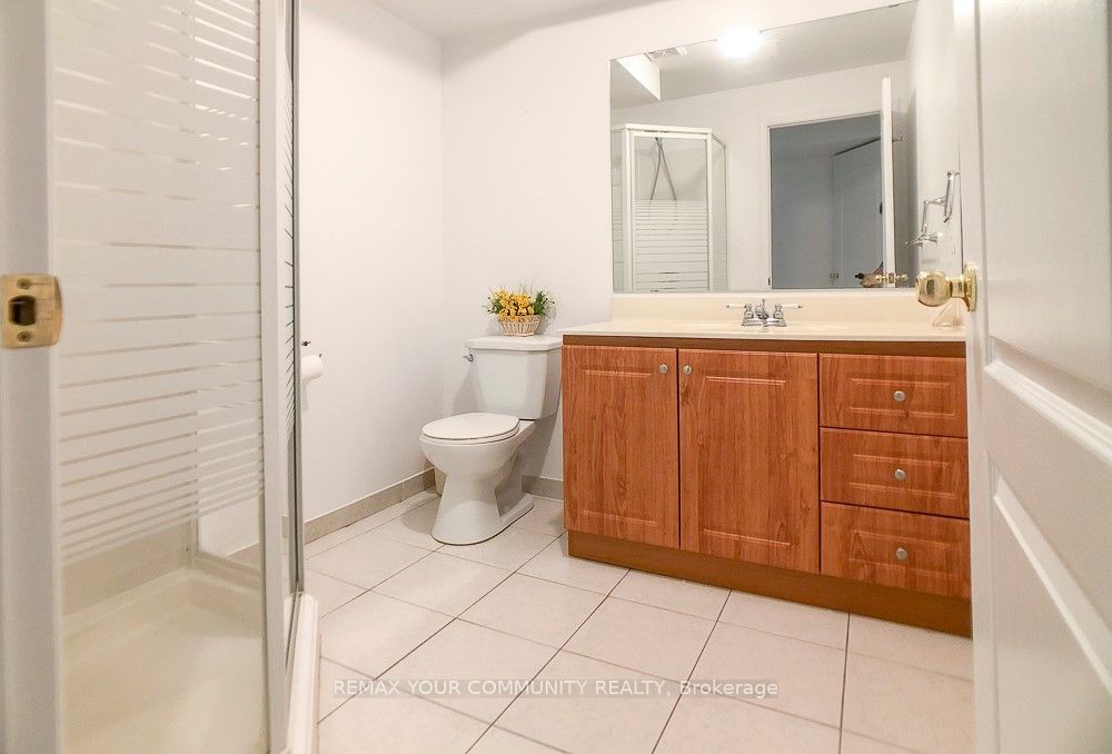 57 Old Orchard Crescent, Richmond Hill, ON L4S 0A2 photo 5