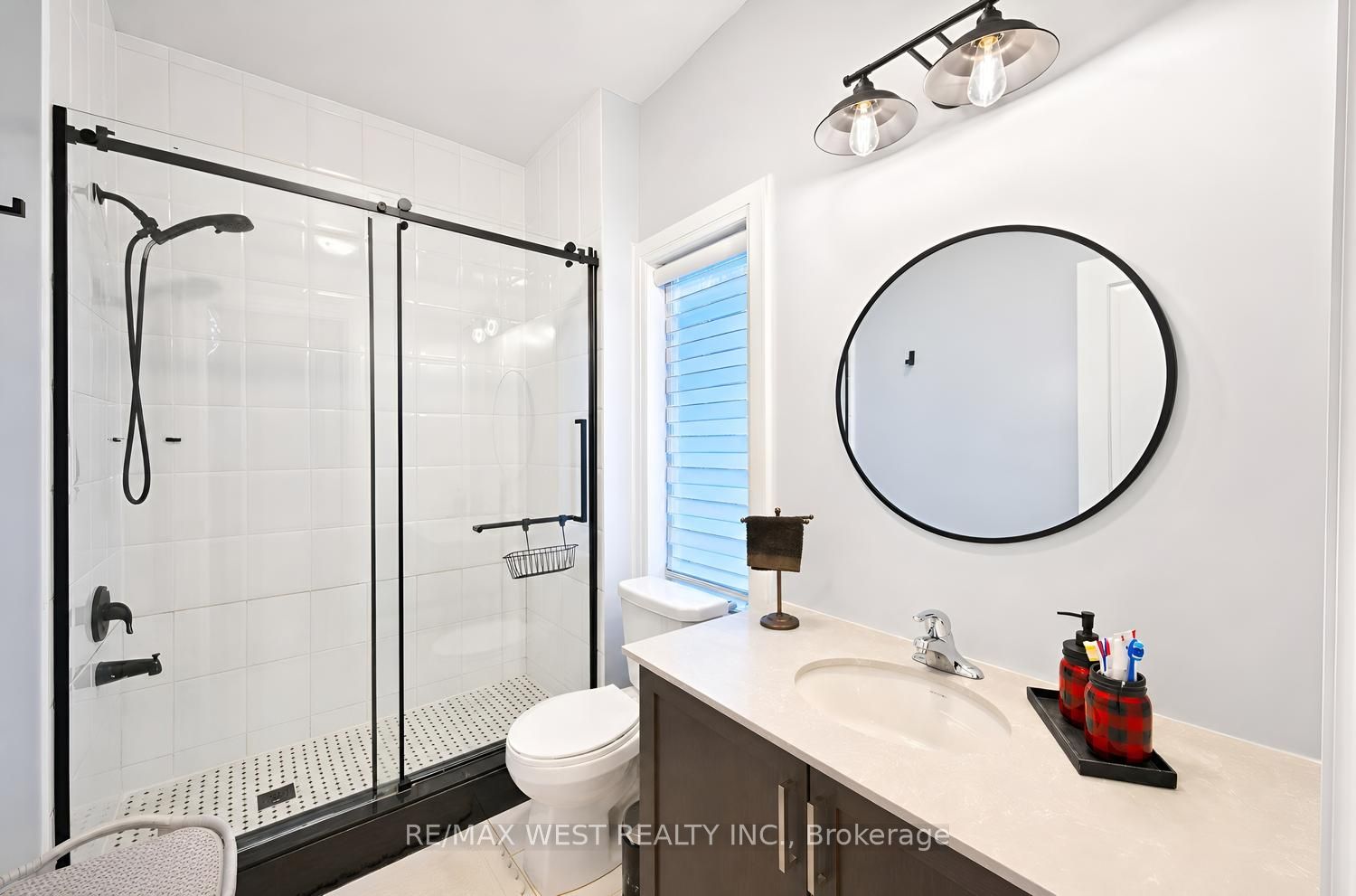 18 Boone Crescent, Vaughan, ON L4H 4V1 photo 5