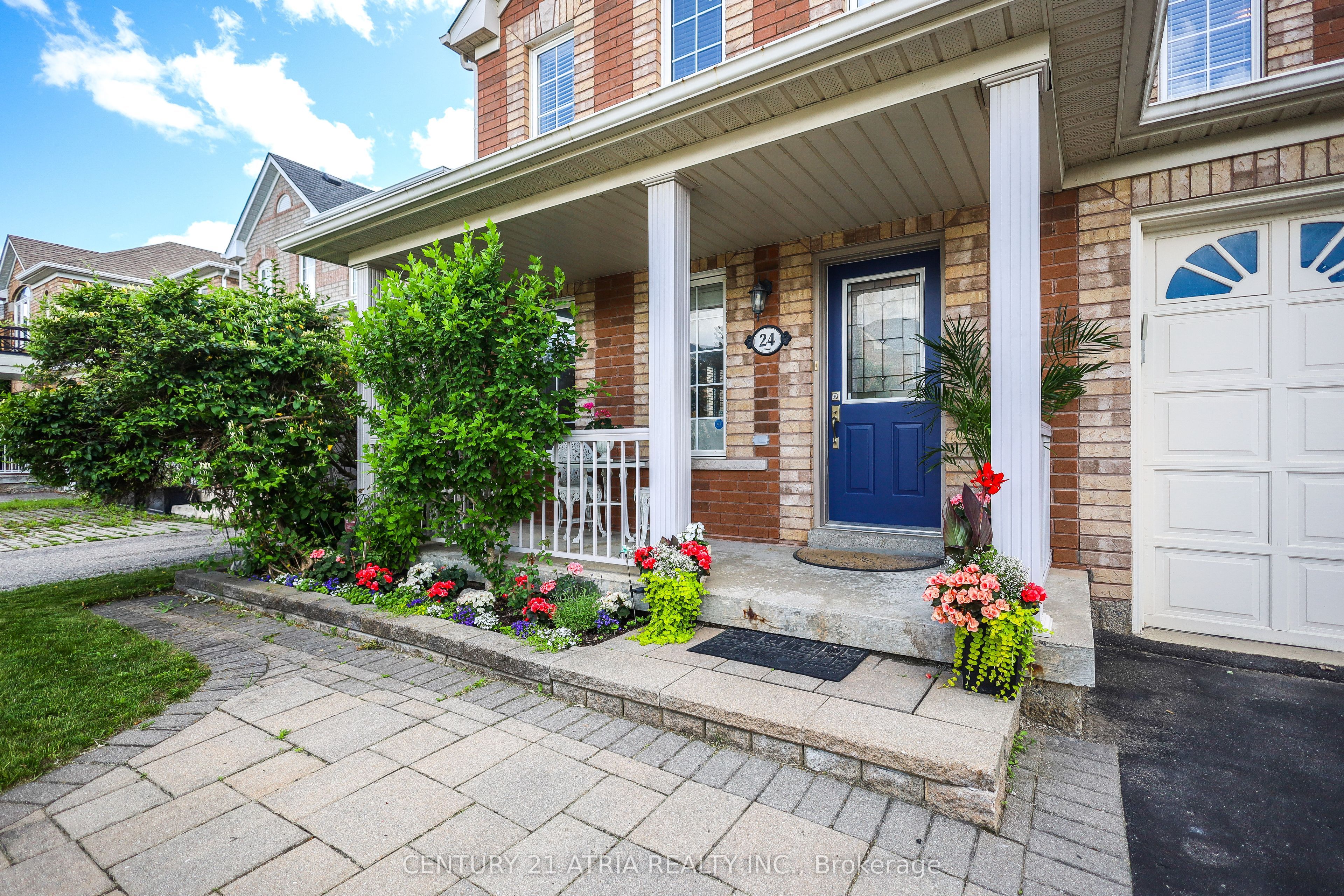 24 William Grant Road, Markham, ON L6E 1R7 photo 2