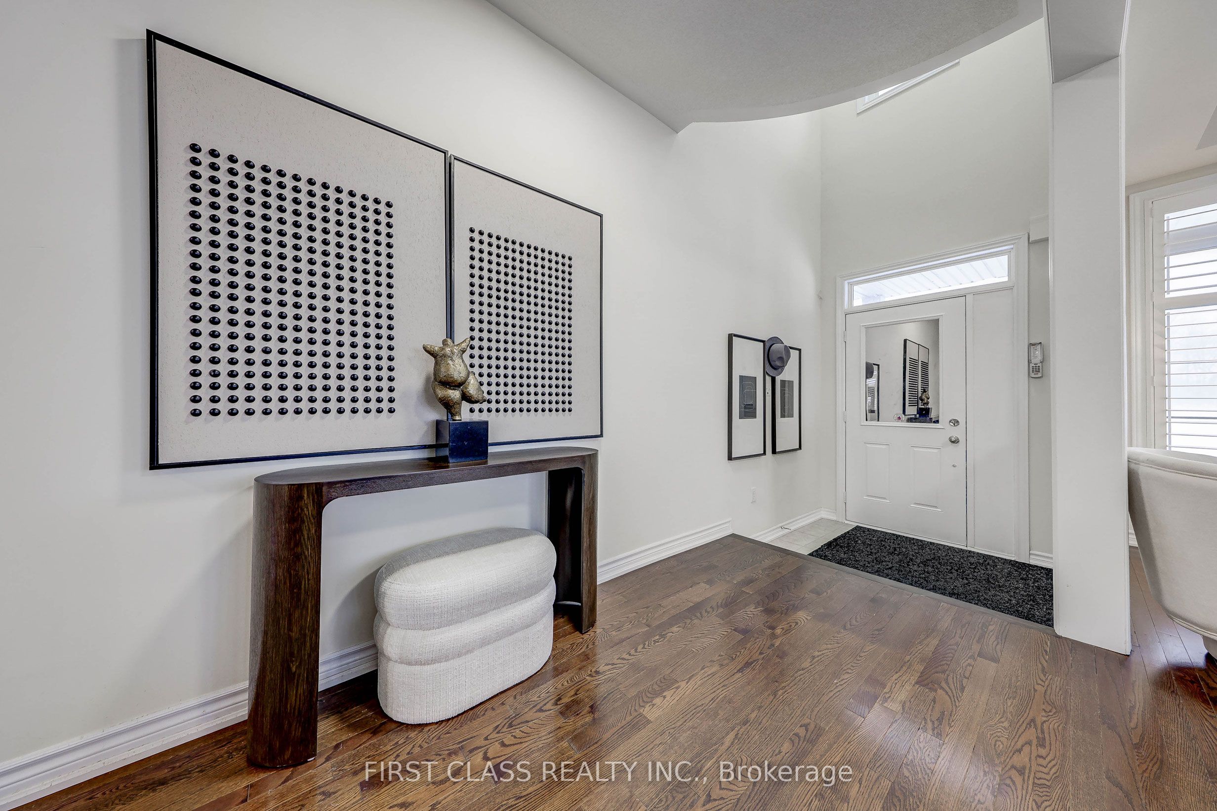 2 James Parrott Avenue, Markham, ON L6E 0J9 photo 5