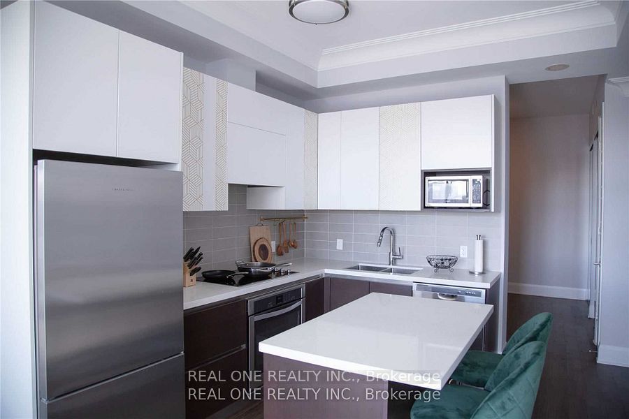 15 Water Walk Drive 808, Markham, ON L3P 1N3 photo 3