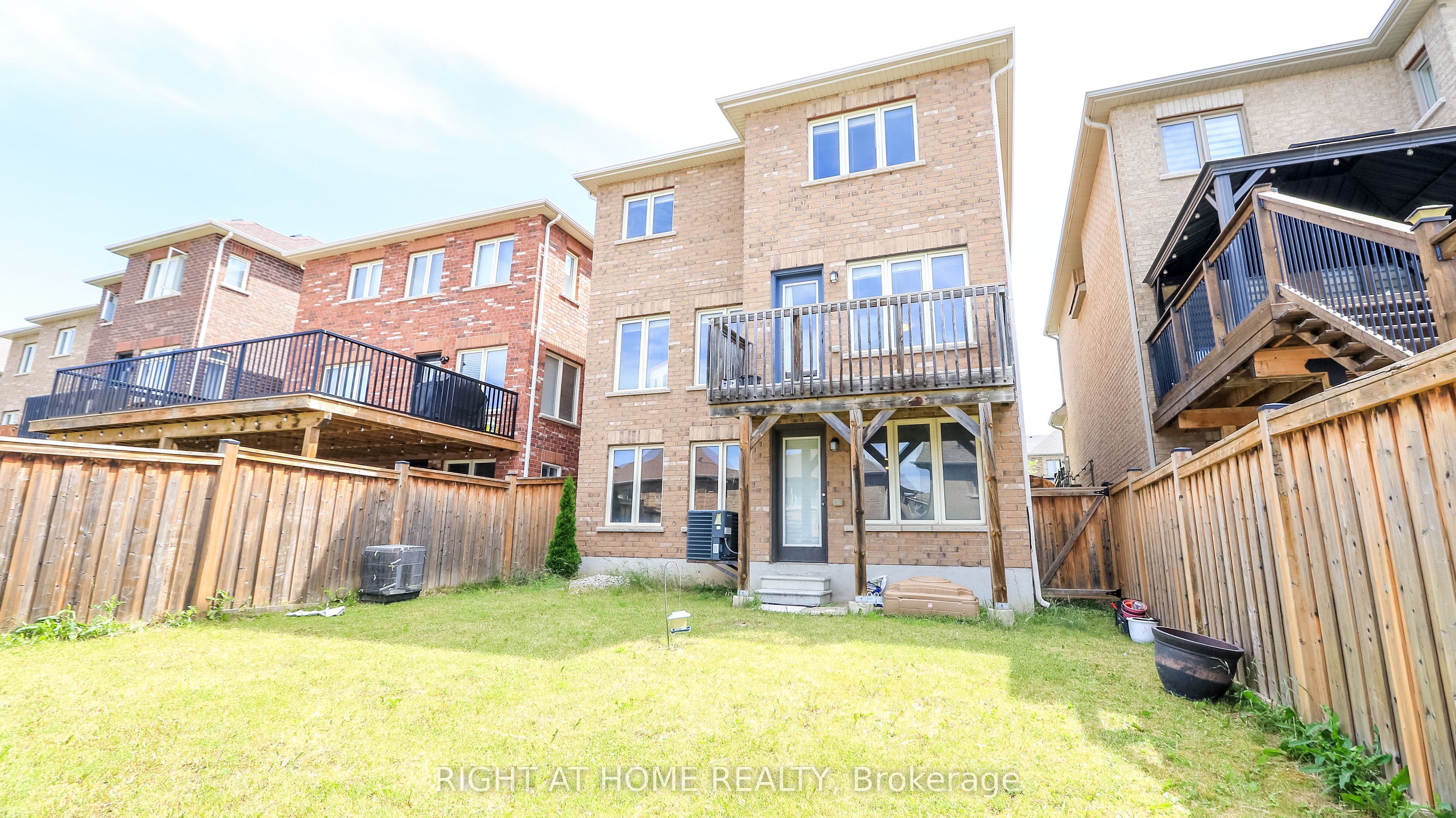 8 Cherry Lane, New Tecumseth, ON L9R 0M1 photo 3
