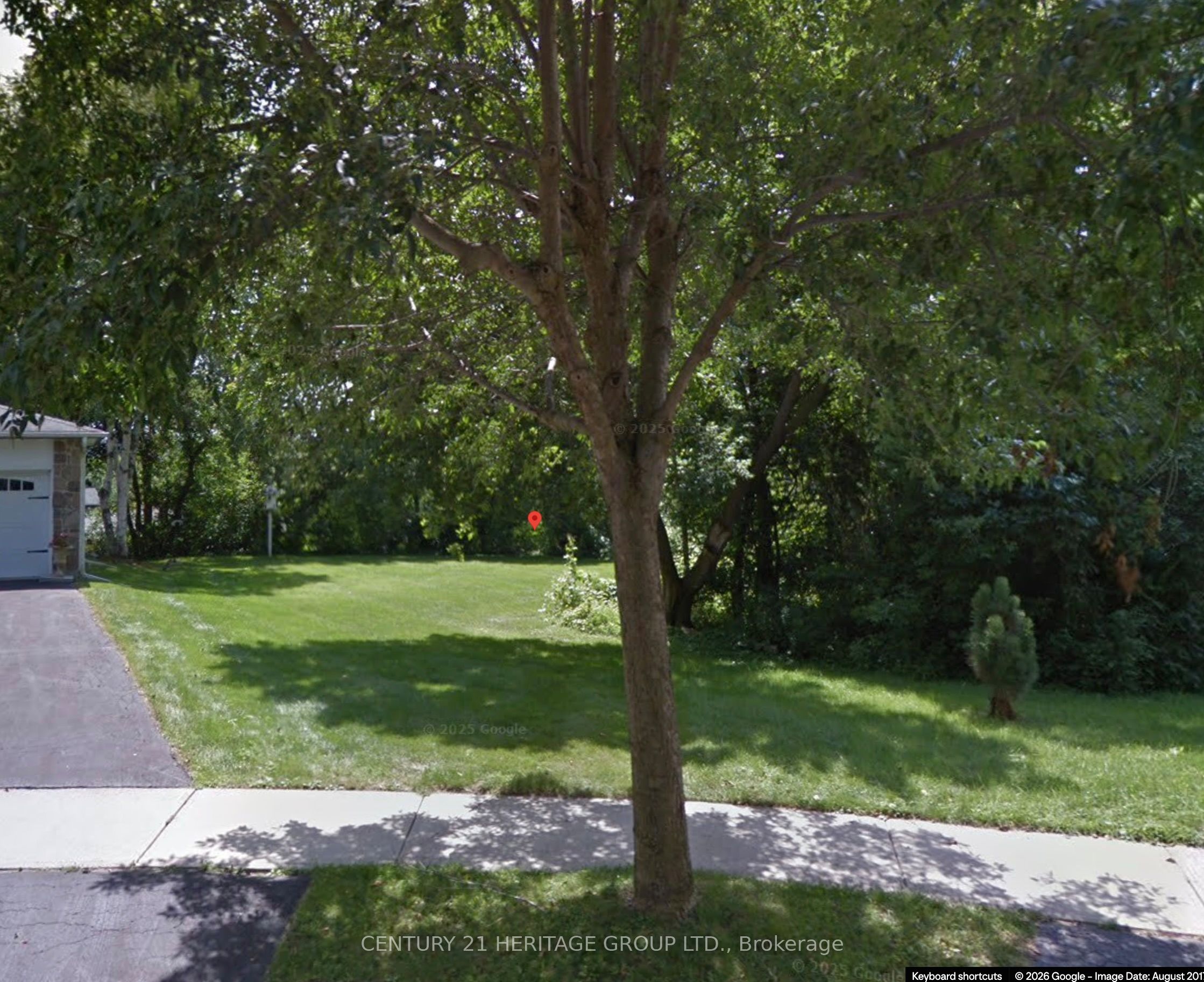 N/A Queens Crescent, Newmarket, ON L3Y 2C4