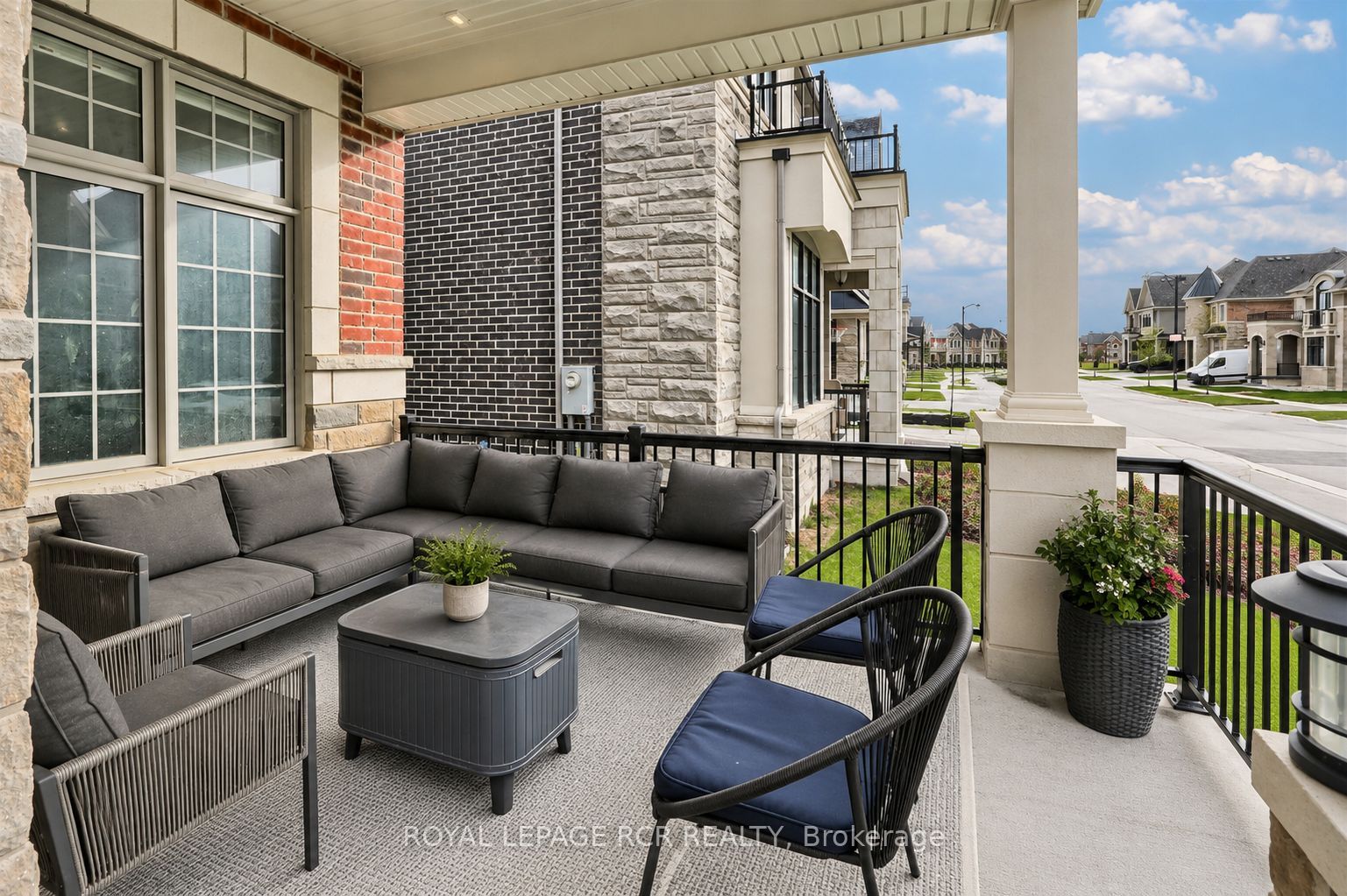 180 Klein Mills Road, Vaughan, ON L4H 4W4 photo 3