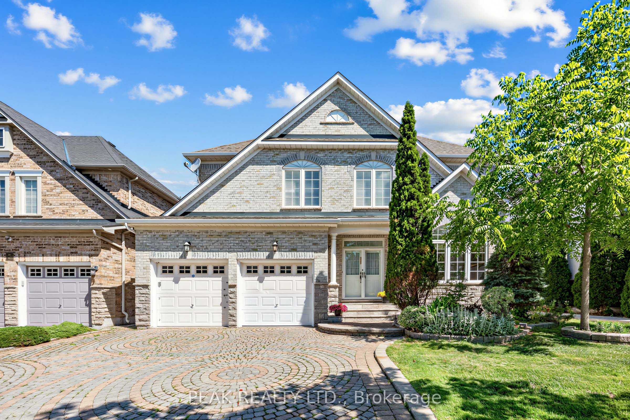 66 Hollylane Drive, Markham, ON L6C 2J9 photo 2