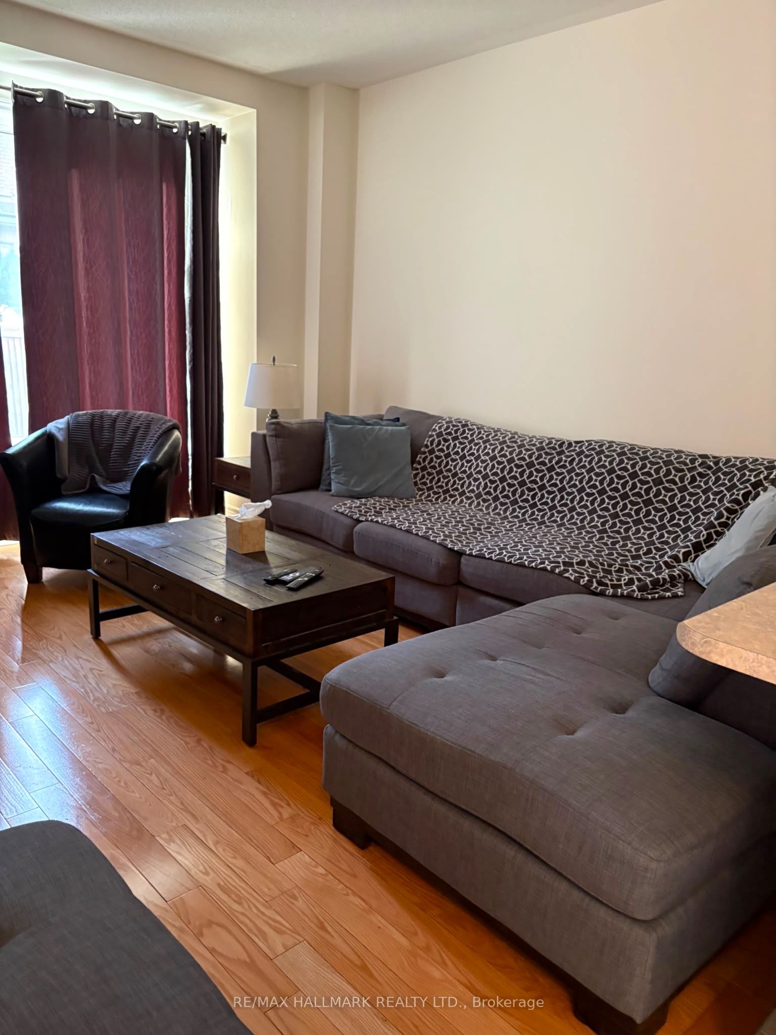 230 Hansard Drive, Vaughan, ON L4H 0W1 photo 5