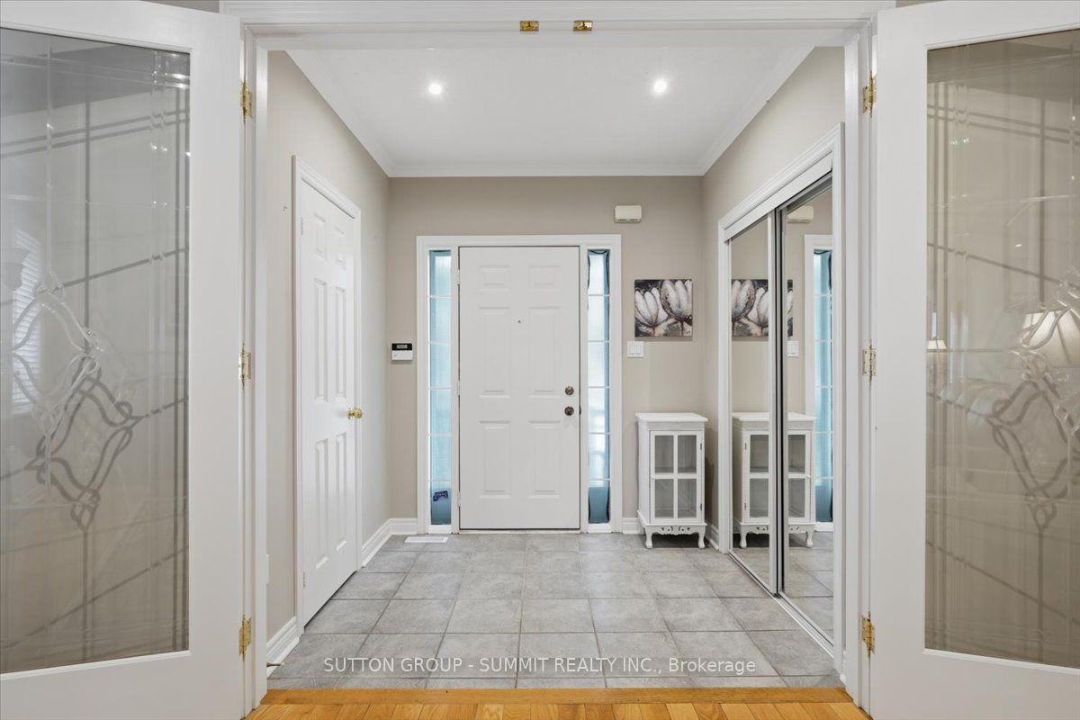 42 Dylan Street, Vaughan, ON L4H 2X5 photo 4