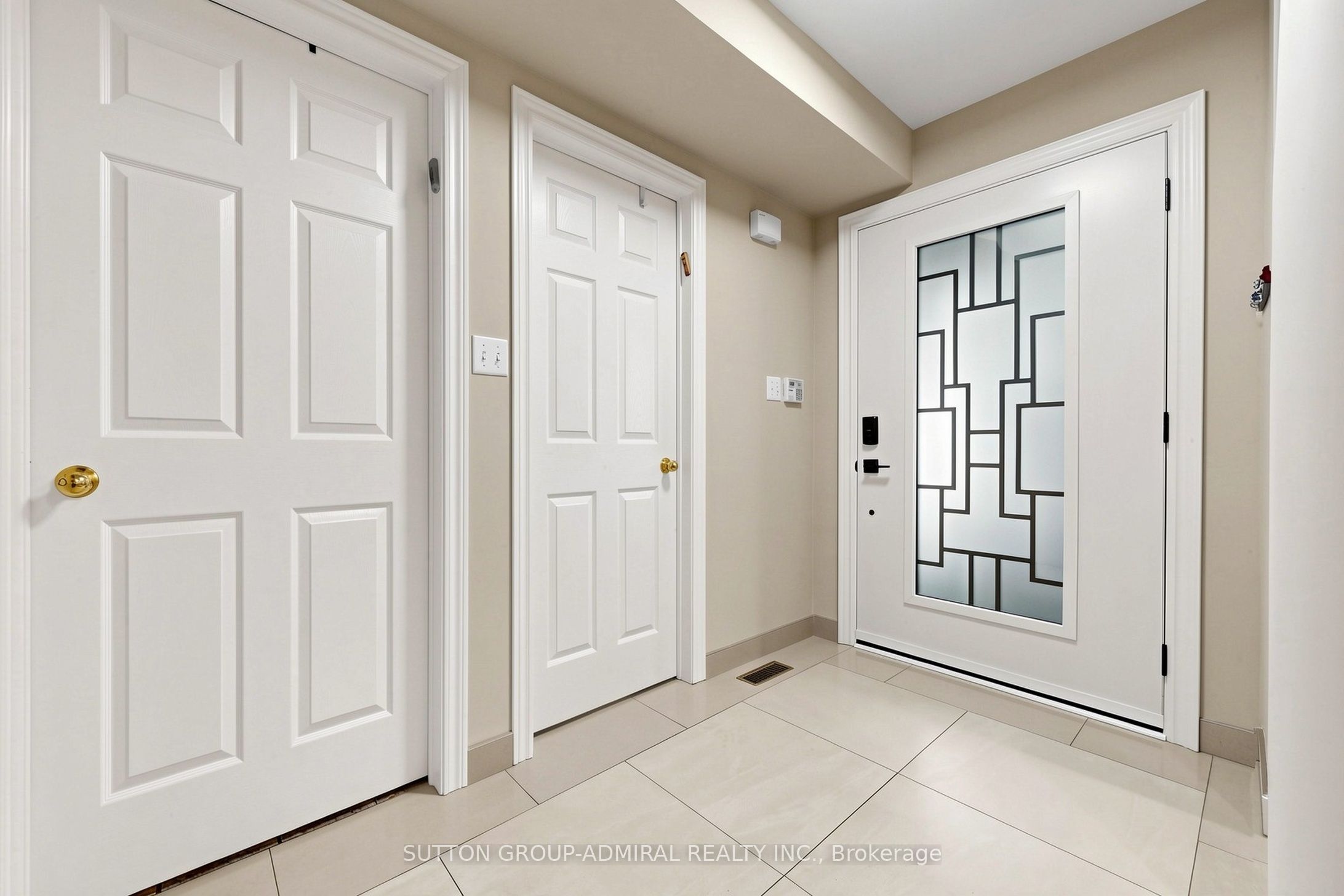 63 Katerina Avenue, Vaughan, ON L4J 8H5 photo 2