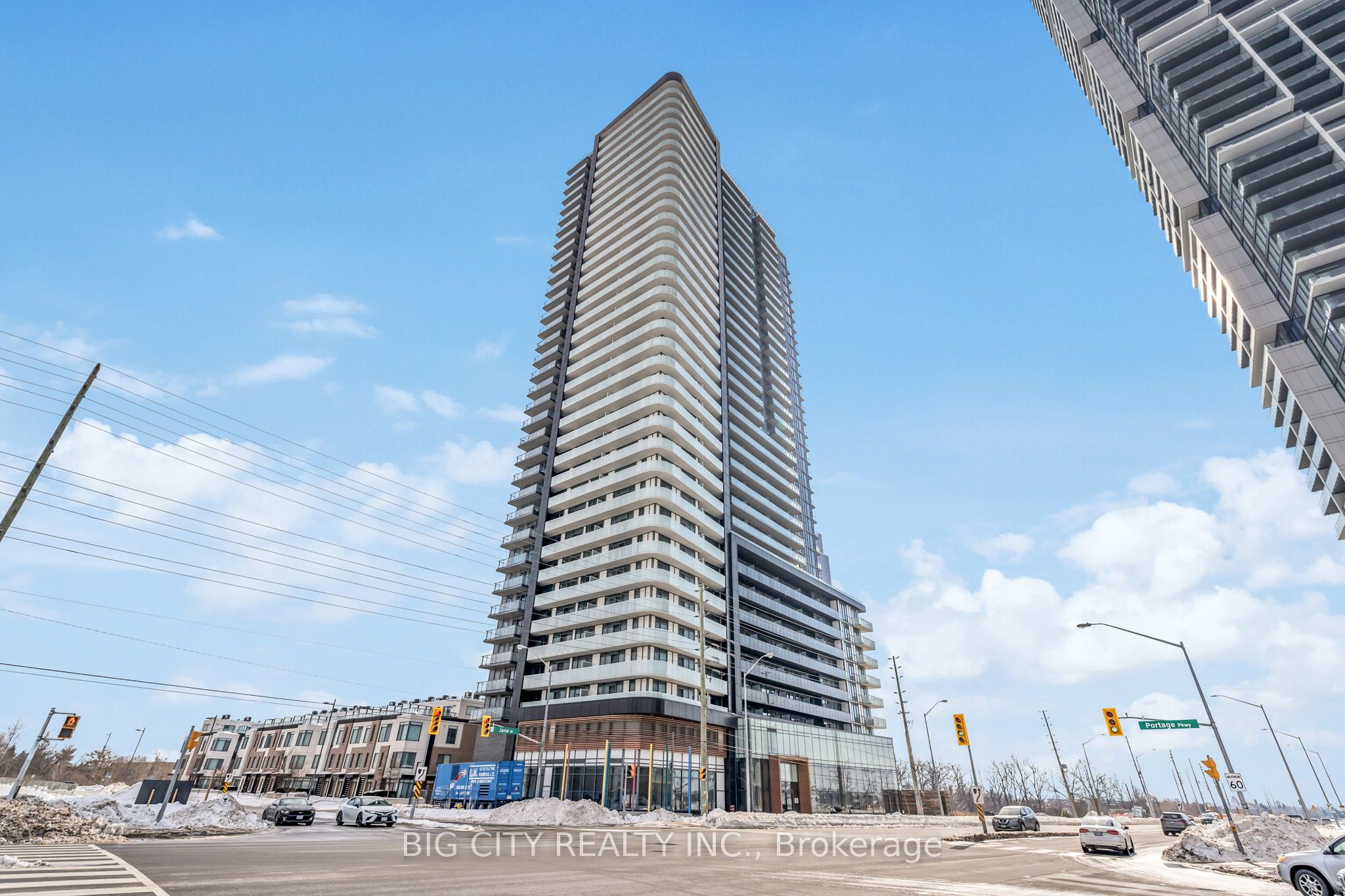 7895 Jane Street 3211, Vaughan, ON L4K 2M7 photo 2