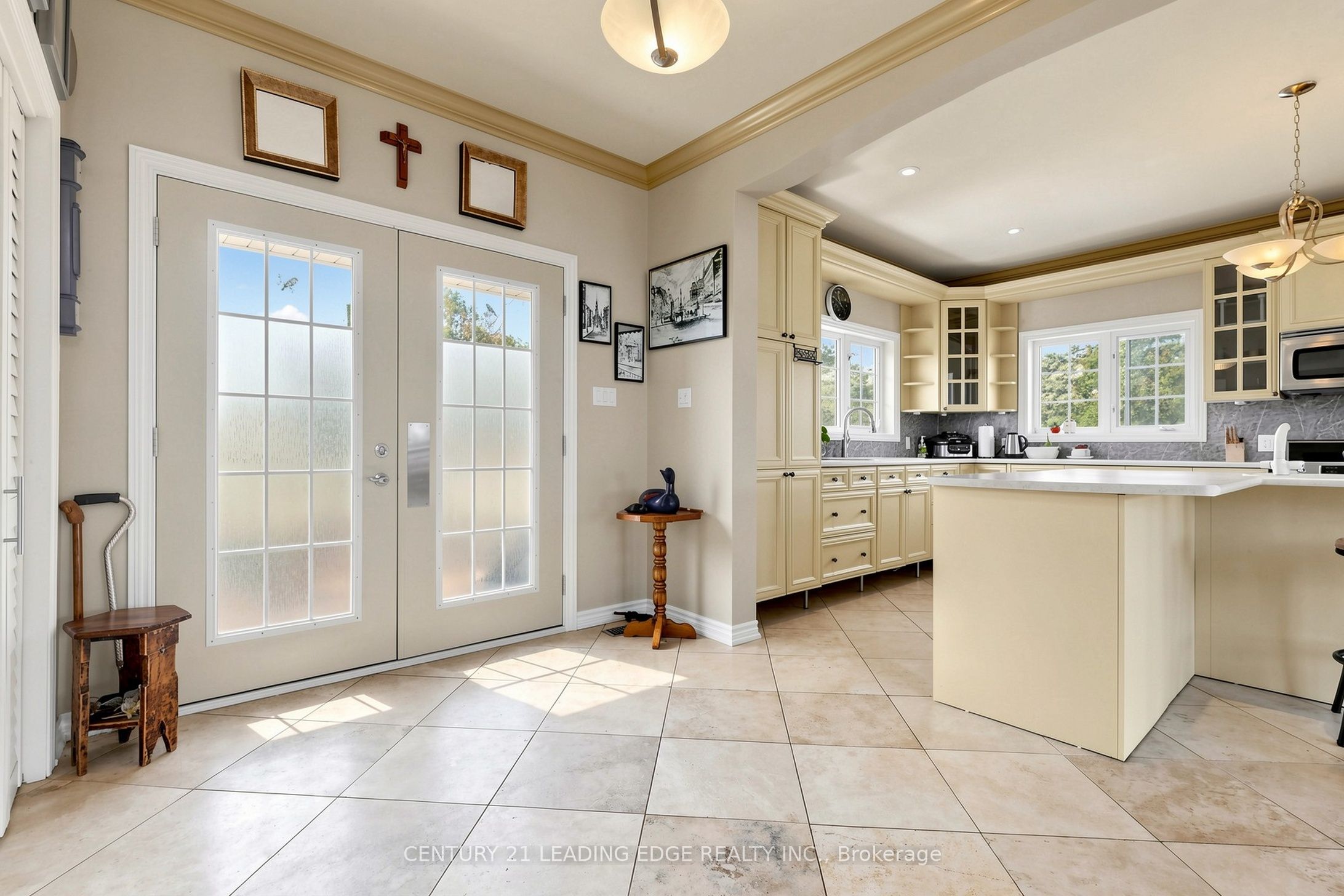 27 Robert Street, Georgina, ON L4P 1K7 photo 5
