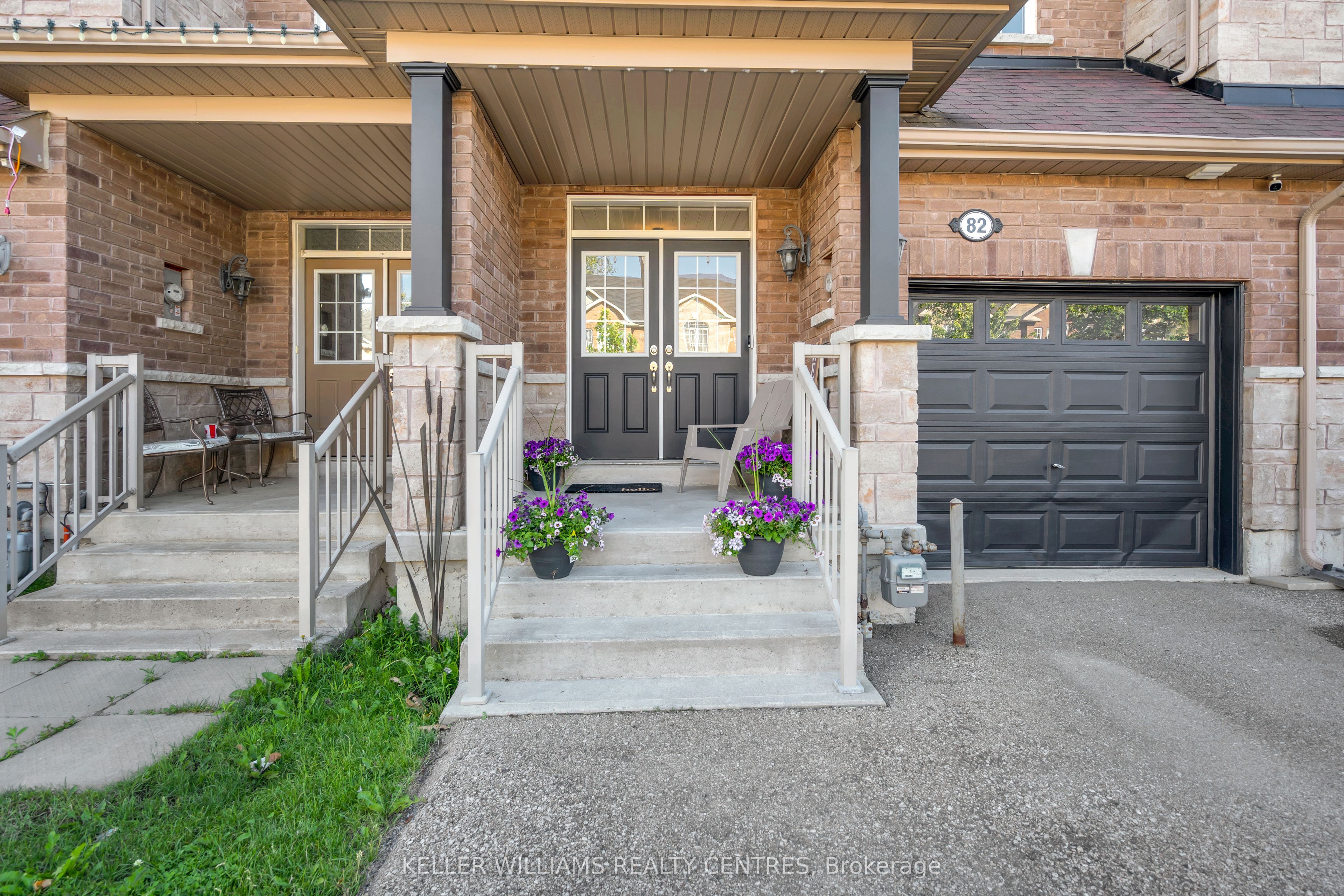 82 Scotia Road, Georgina, ON L0E 1R0 photo 2