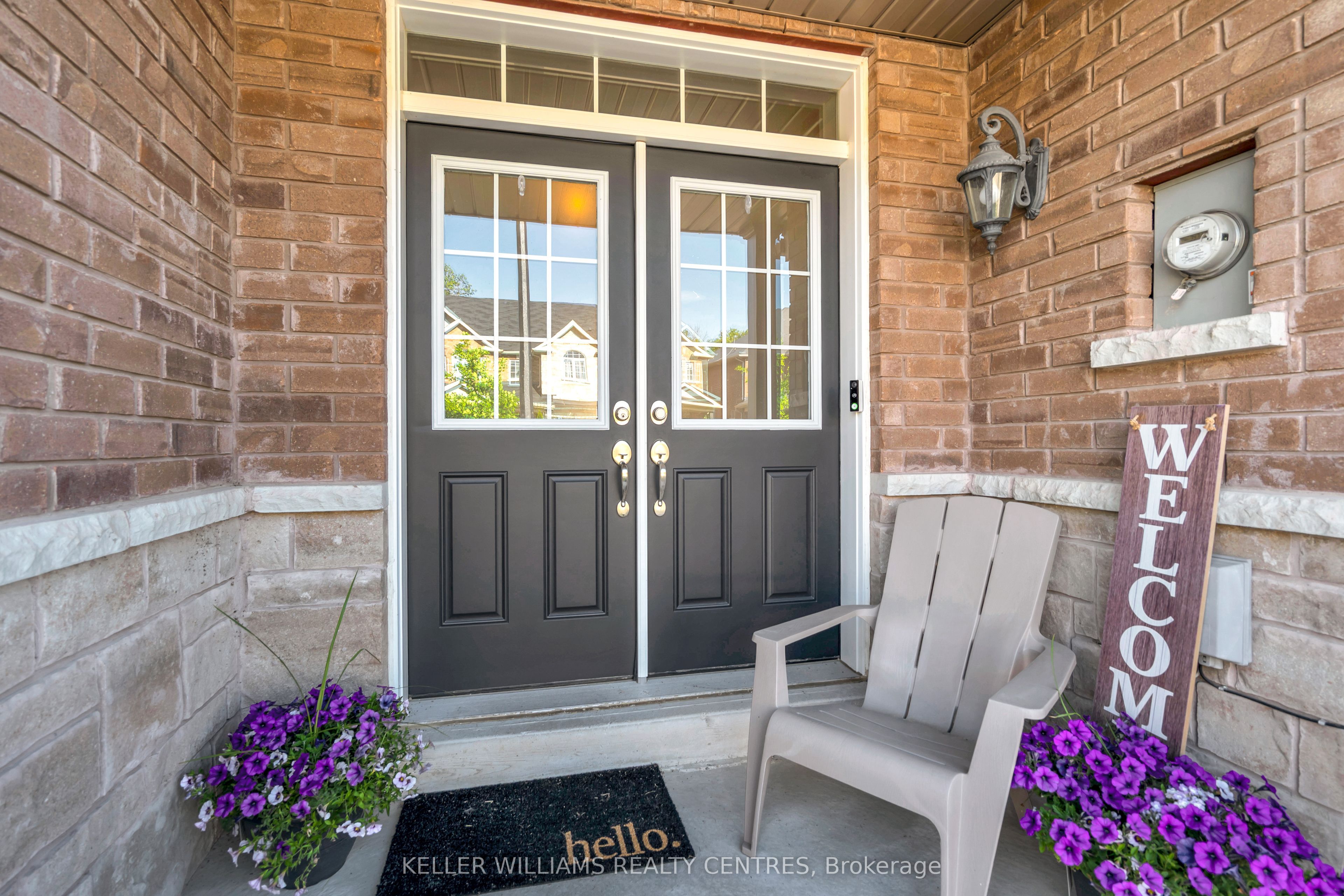 82 Scotia Road, Georgina, ON L0E 1R0 photo 3