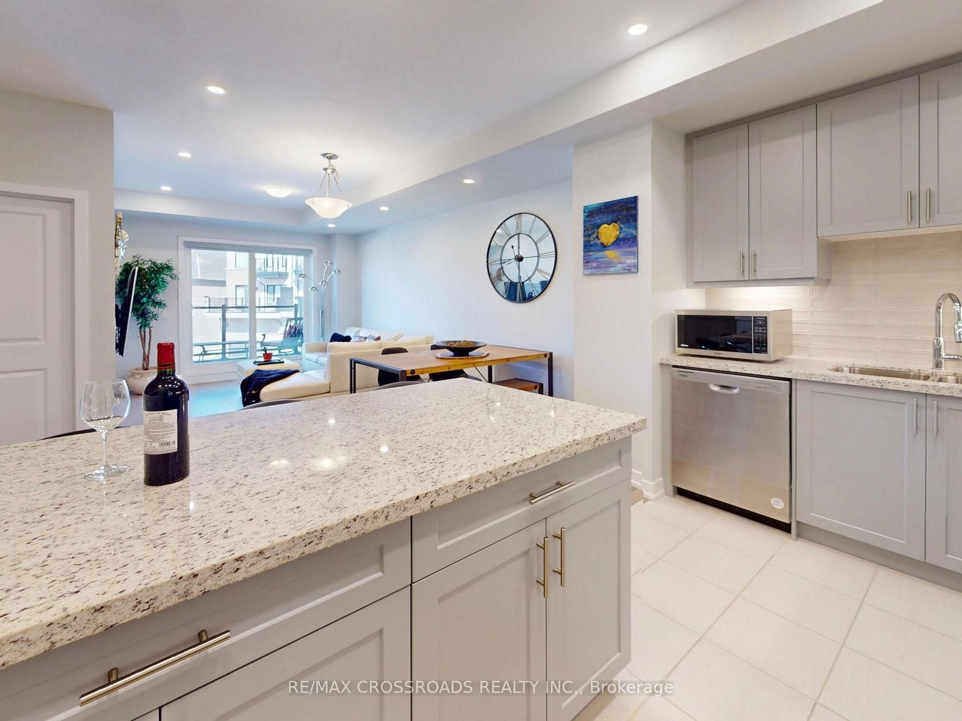 9 Oscar Steeper Lane, Markham, ON L6C 3L7 photo 5