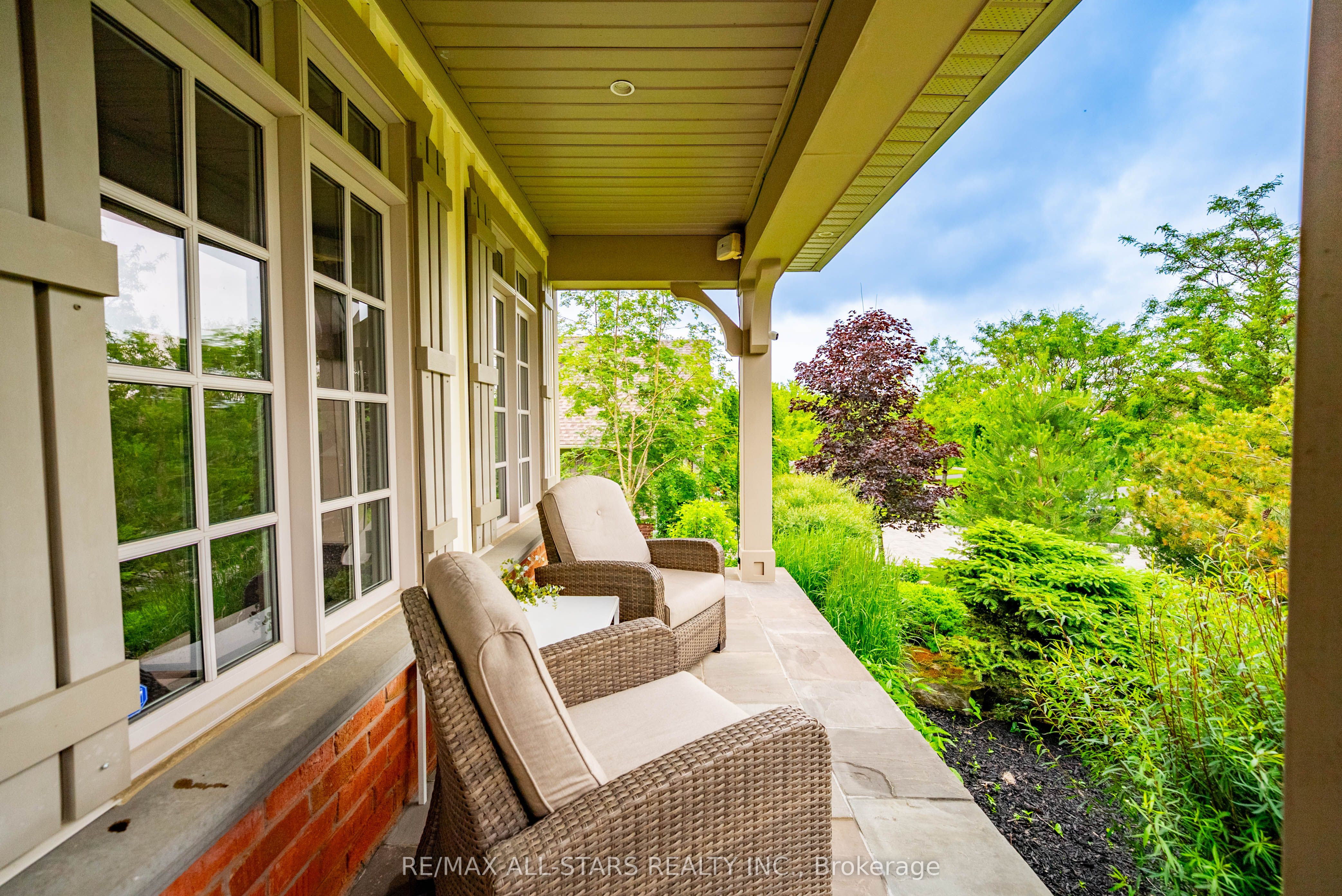8 Forestgreen Drive, Uxbridge, ON L9P 0B8 photo 3