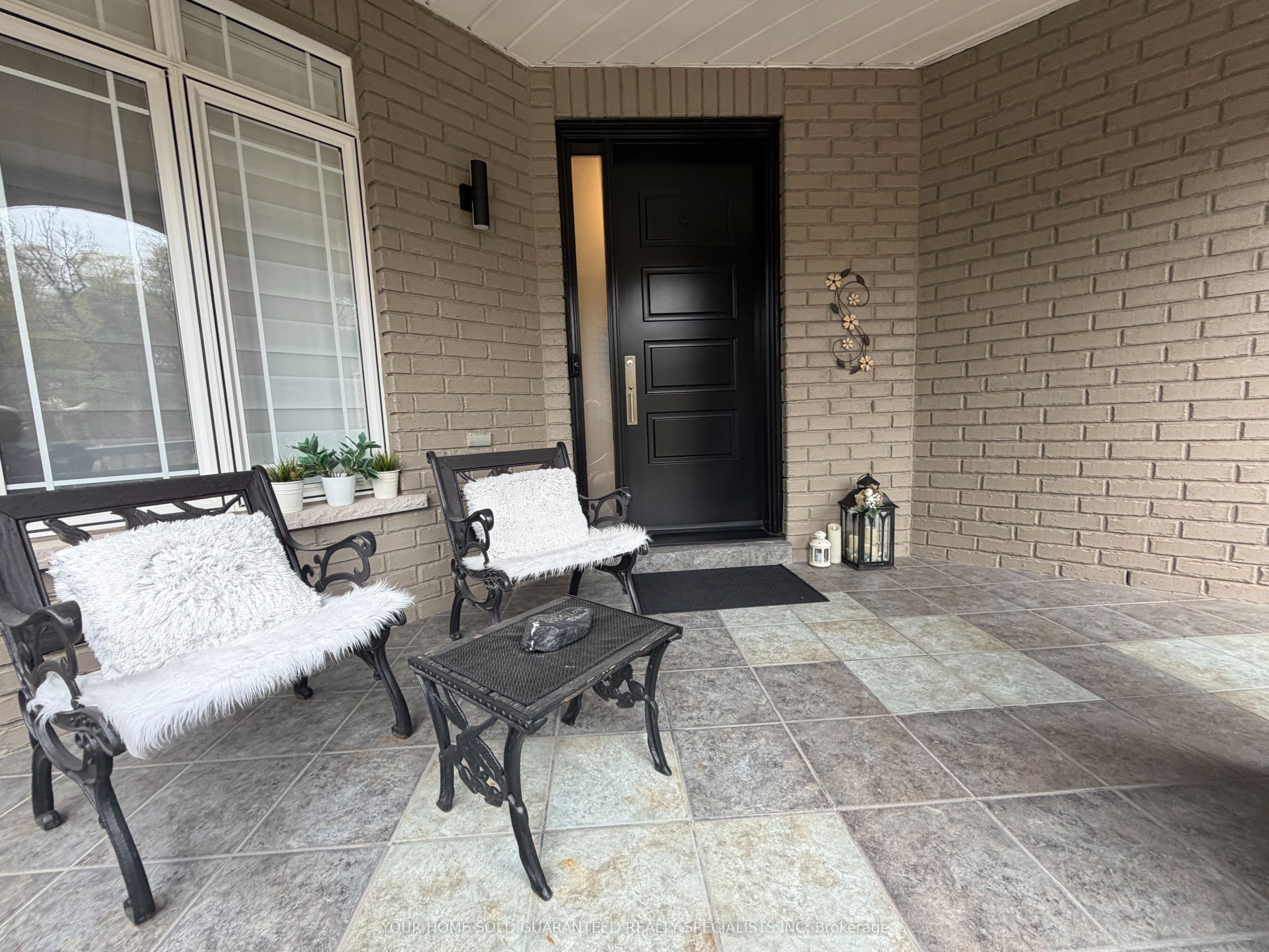 107 Bel Canto Crescent, Richmond Hill, ON L4E 4H4 photo 3