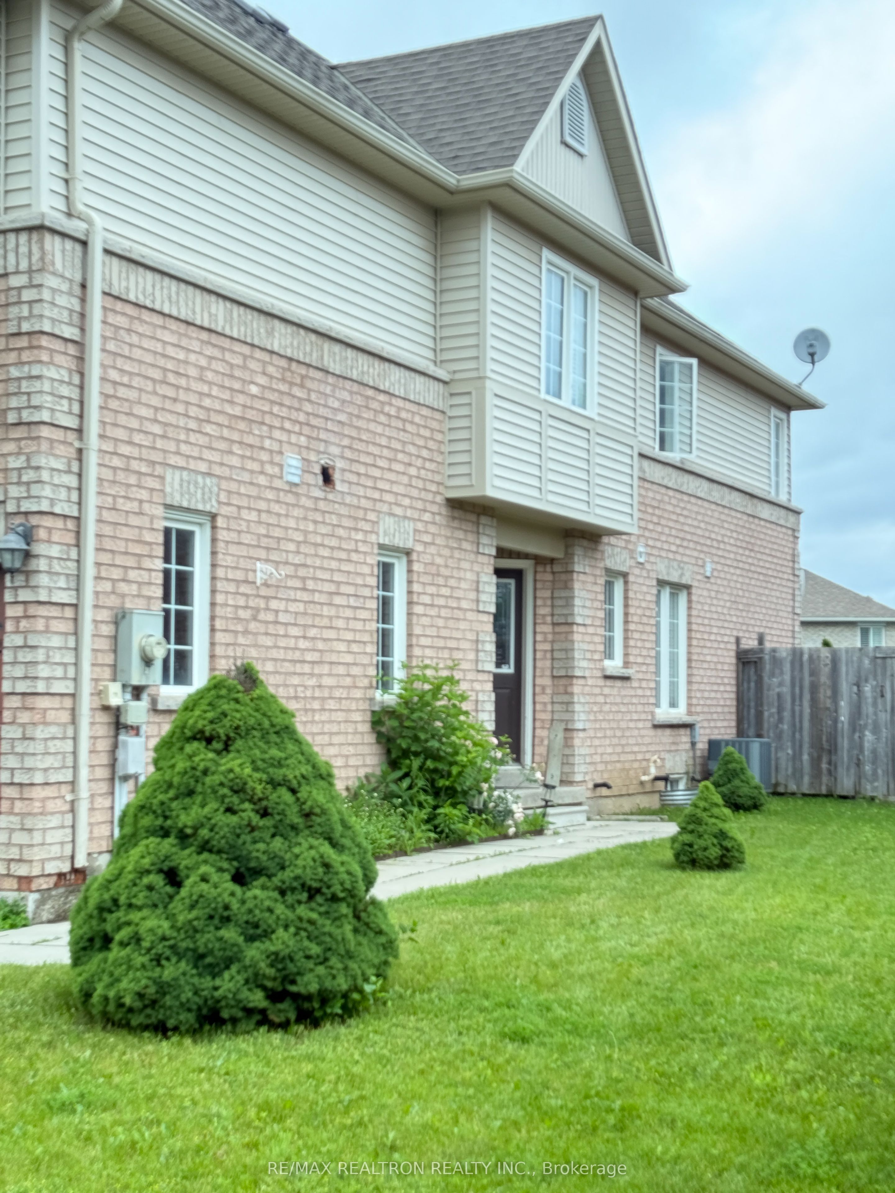 1368 Forest Street, Innisfil, ON L9S 4Y4 photo 2