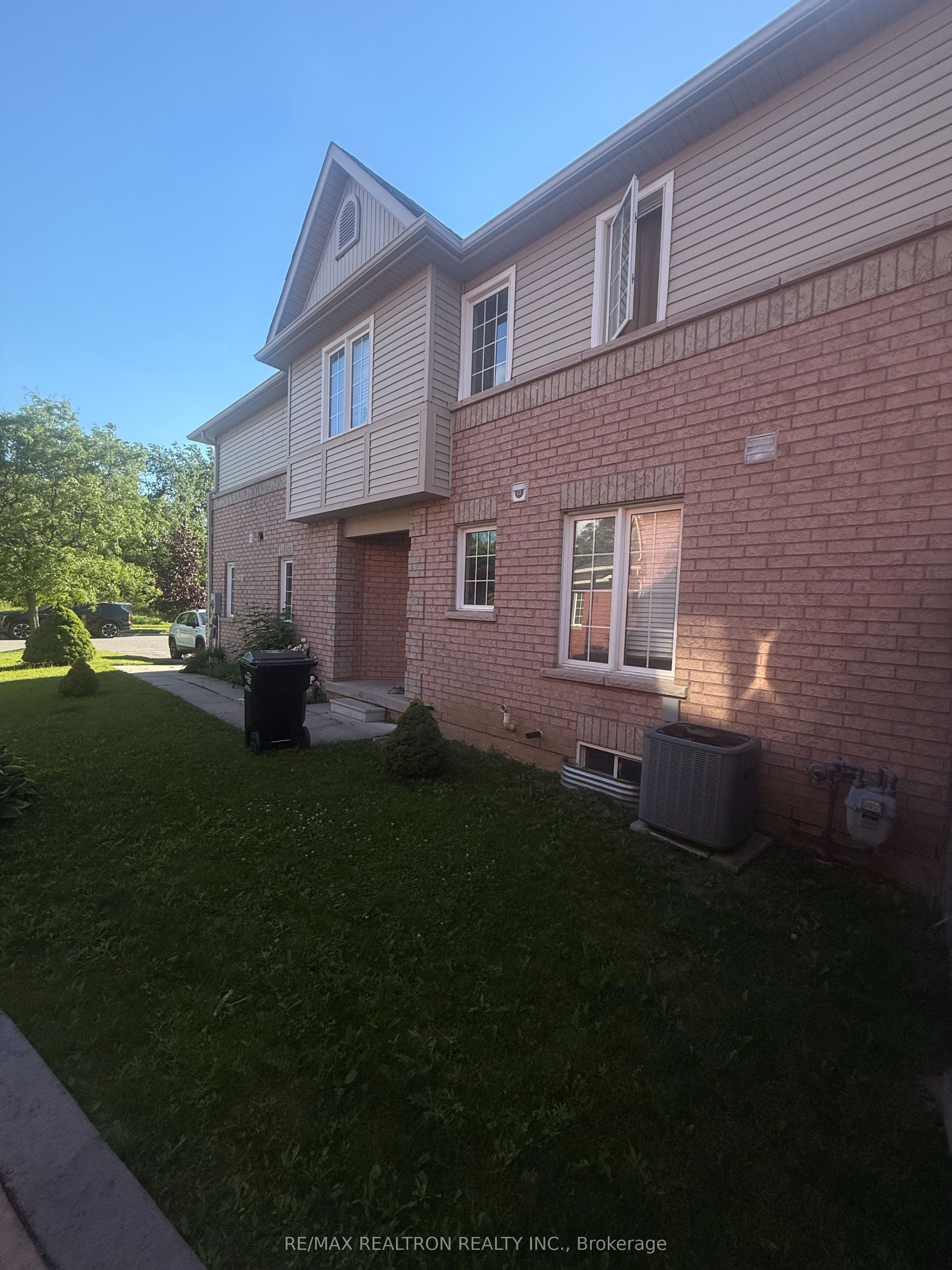 1368 Forest Street, Innisfil, ON L9S 4Y4 photo 3