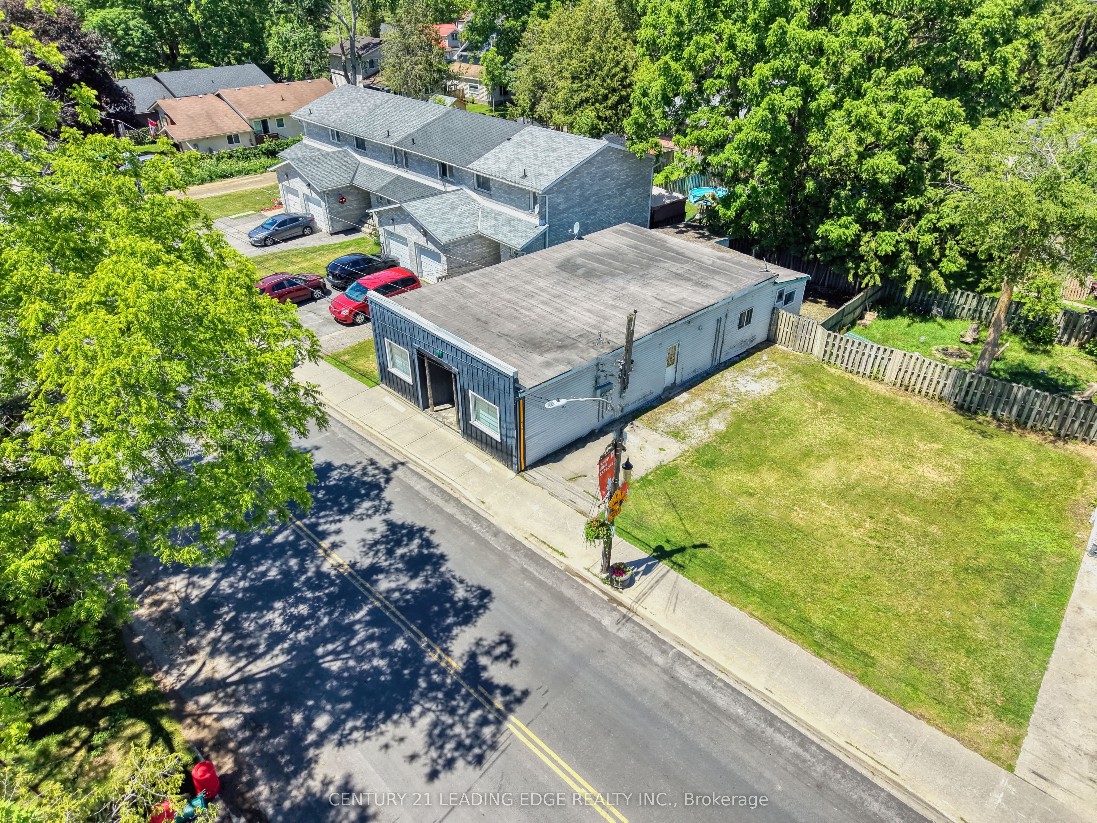 916 Lake Drive, Georgina, ON L0E 1L0 photo 4