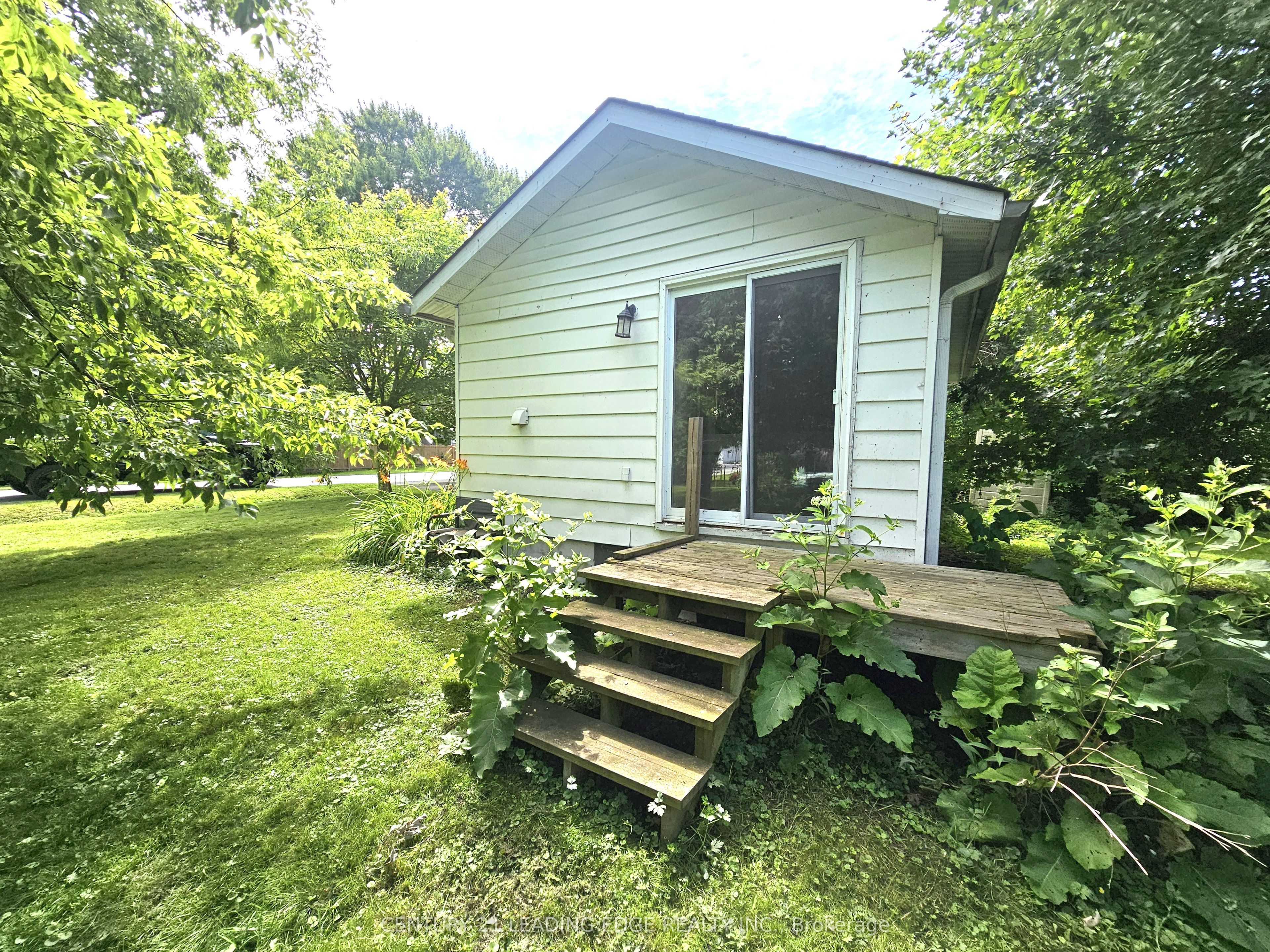 235 Bayview Avenue B, Georgina, ON L4P 2T4 photo 5