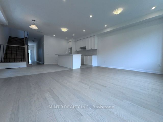 16 John Canning Way, Markham, ON L3R 3X3 photo 4