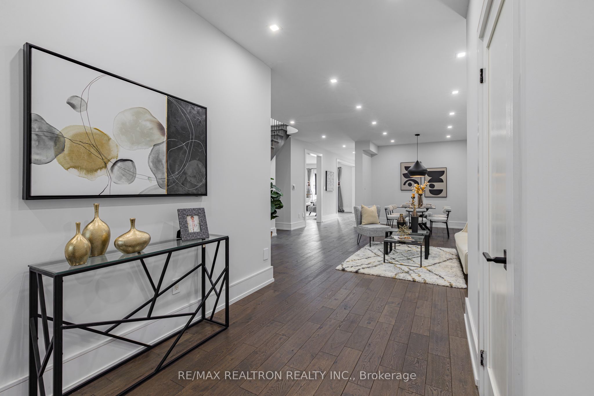 143 Shelbourne Drive, Vaughan, ON L4H 0V2 photo 5