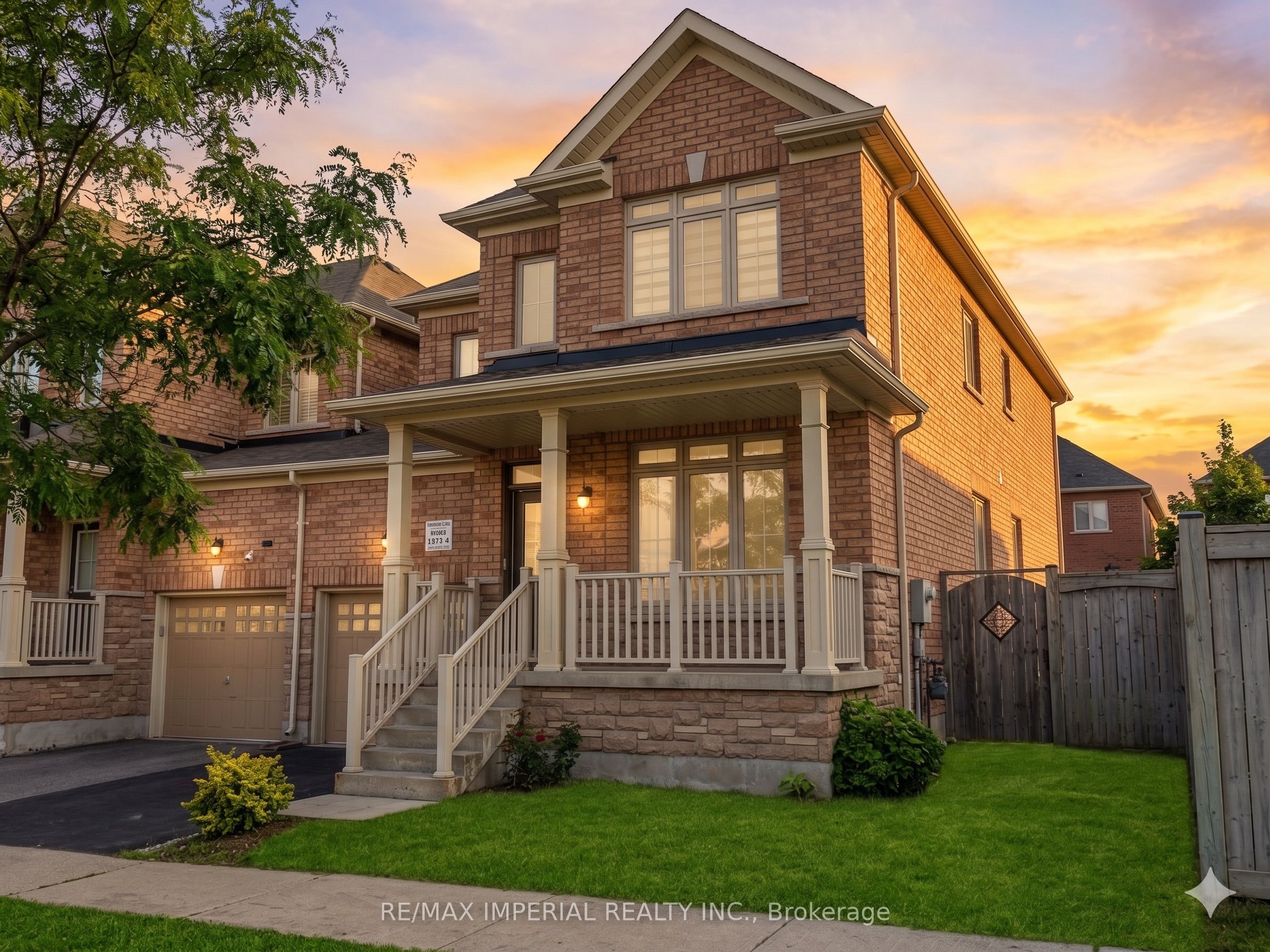 58 Betony Drive, Richmond Hill, ON L4E 0V6 photo 2