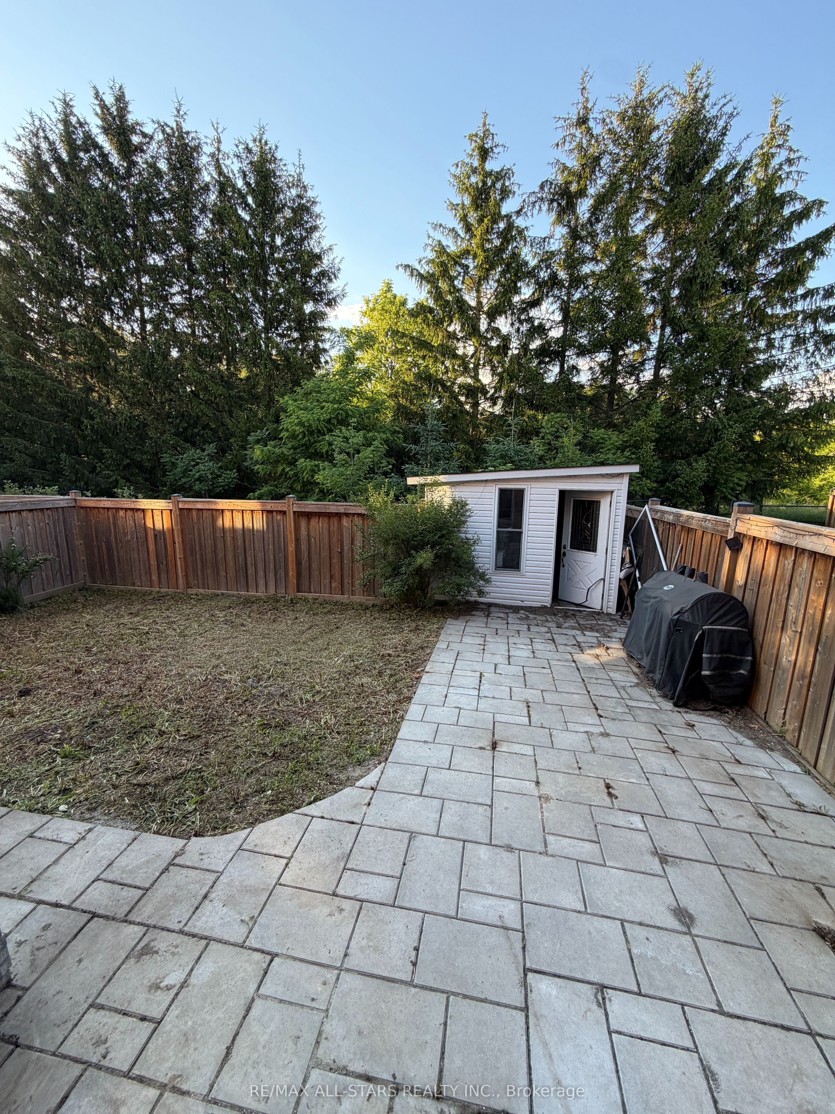 244 Greenwood Road, Whitchurch-Stouffville, ON L4A 4N8 photo 4