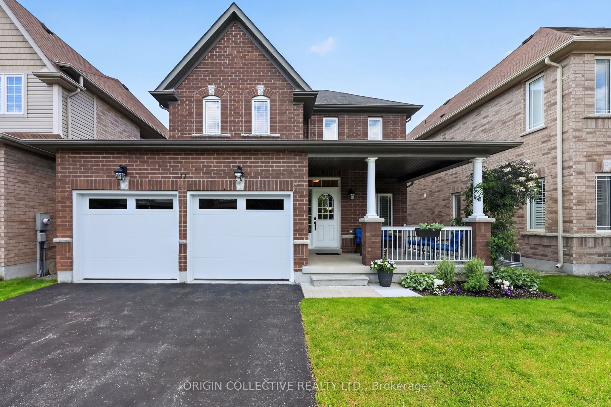 31 Bud Leggett Crescent, Georgina, ON L4P 0B7 photo 2