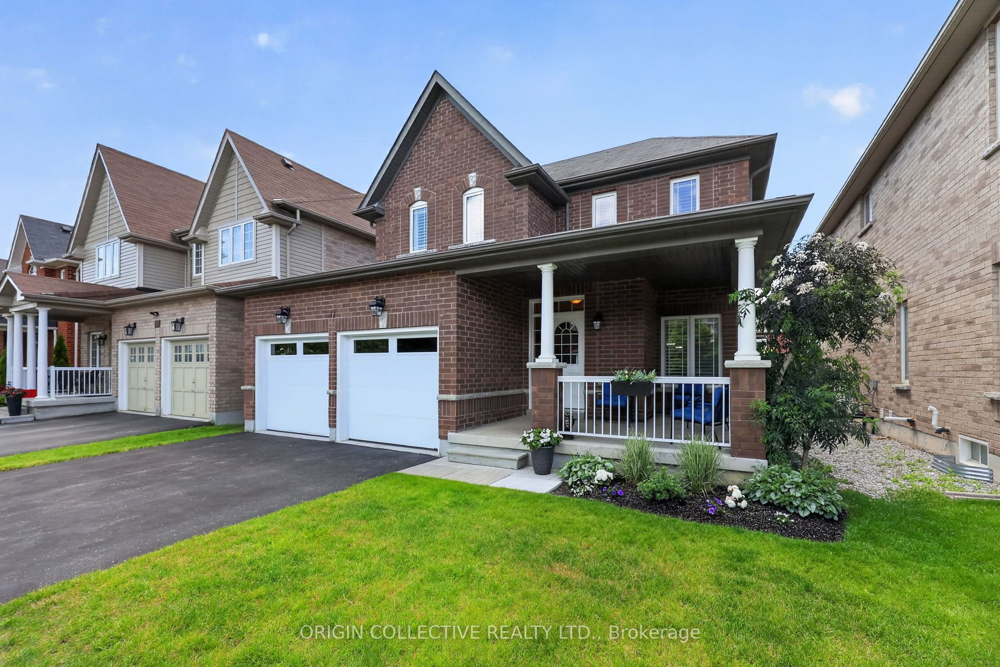 31 Bud Leggett Crescent, Georgina, ON L4P 0B7 photo 3