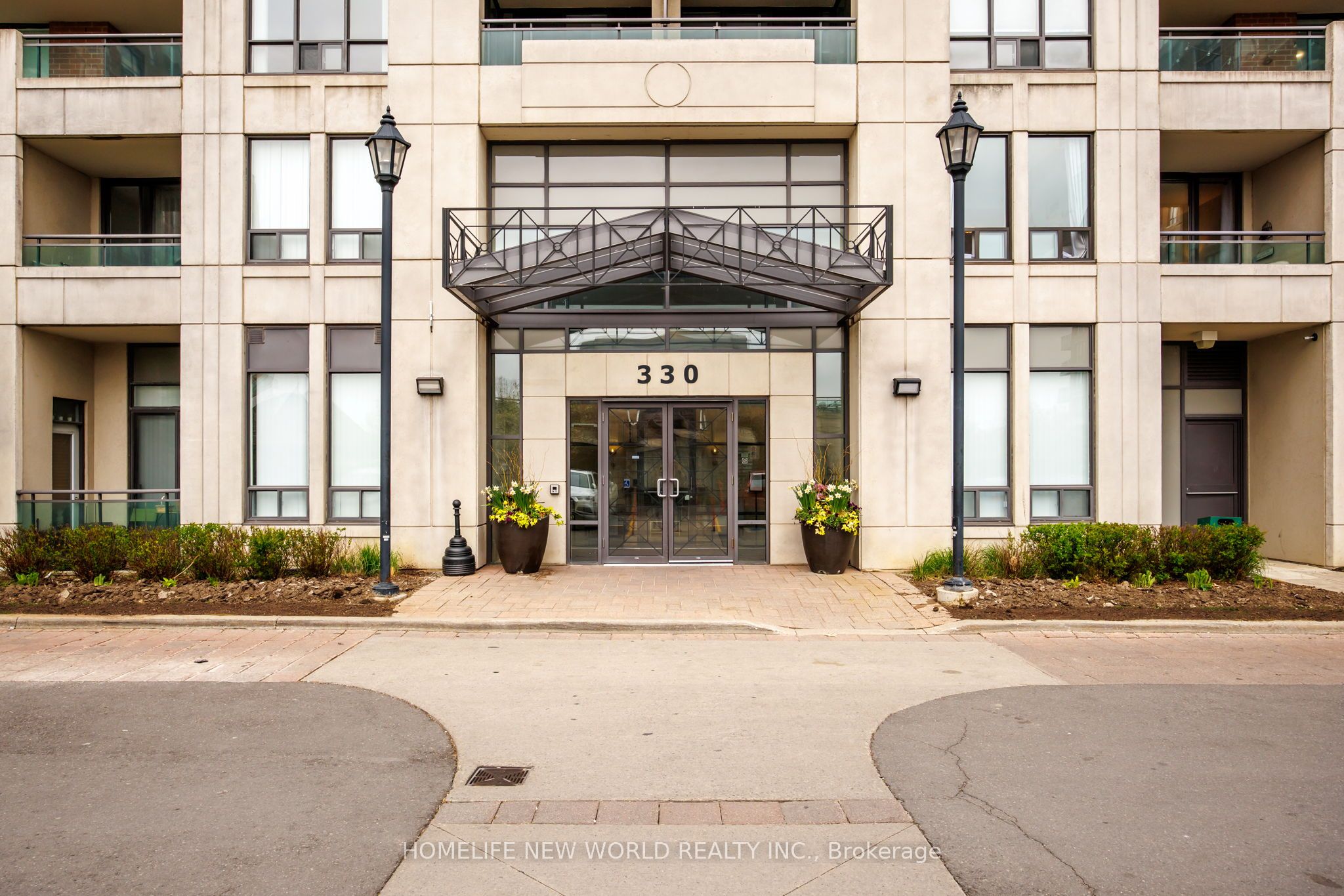 330 Red Maple Road 1103, Richmond Hill, ON L4C 0T6 photo 3