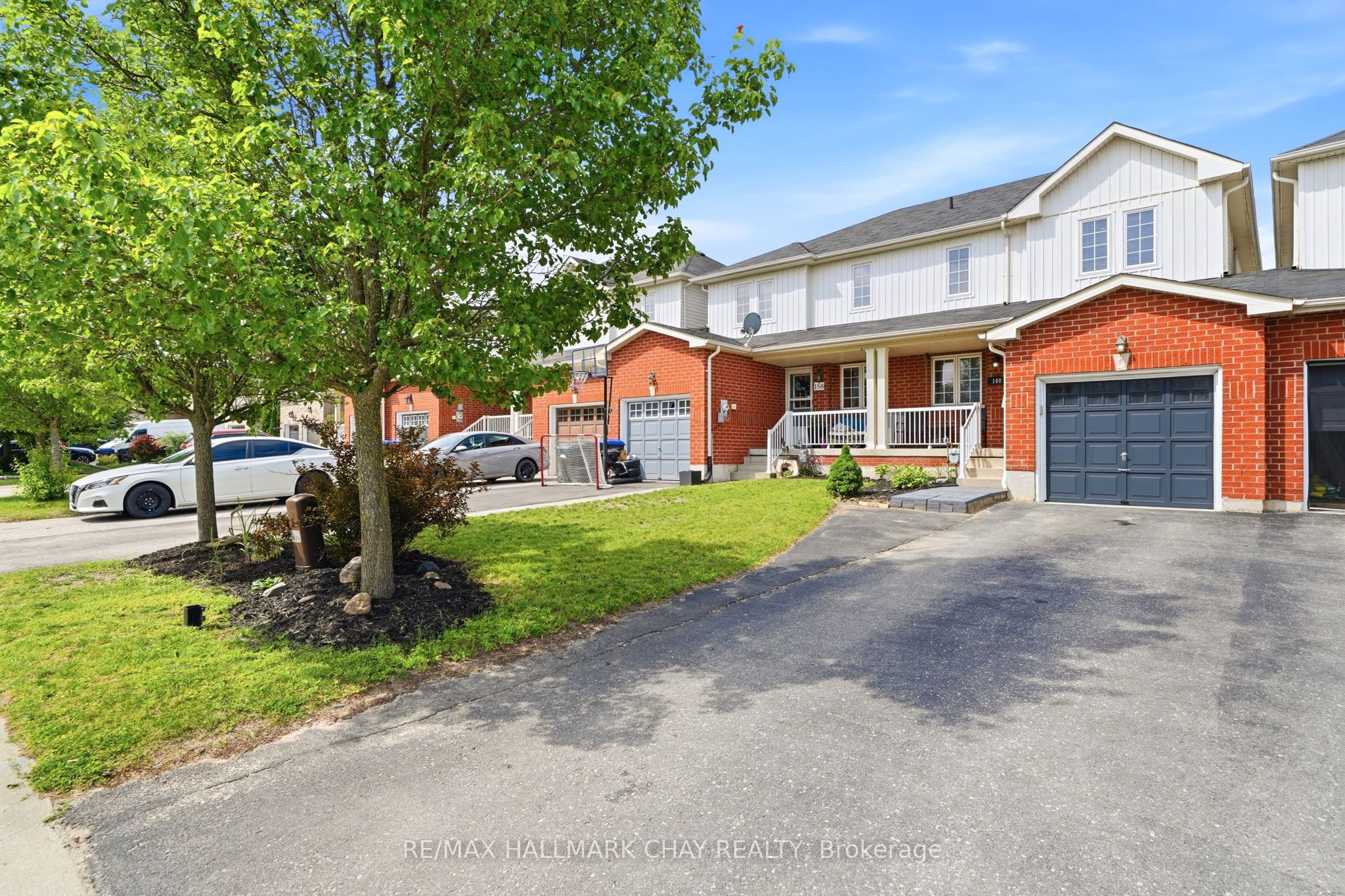 160 Stonemount Crescent, Essa, ON L0M 1B4 photo 3