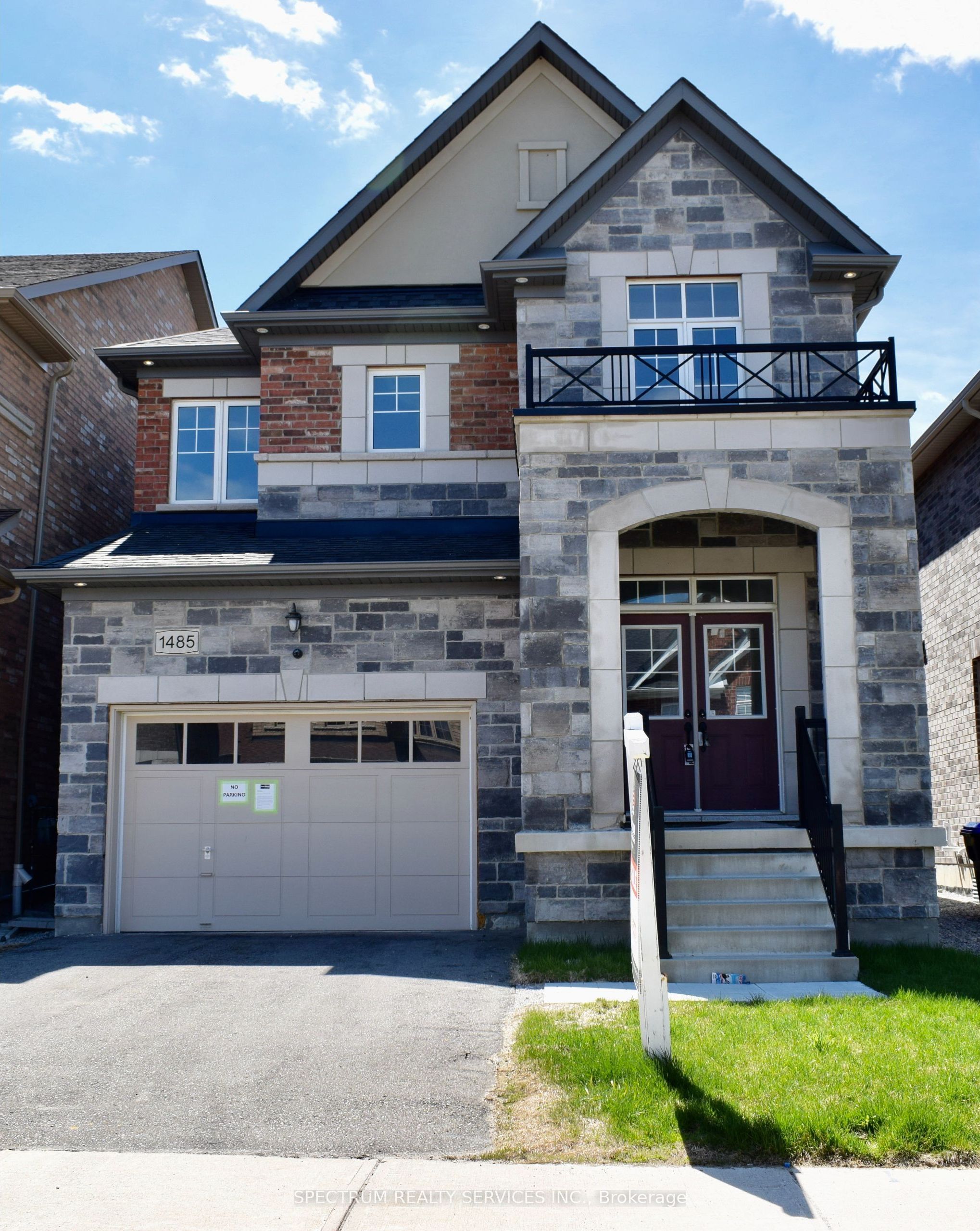 1485 Tomkins Road, Innisfil, ON L9S 0M8 photo 2