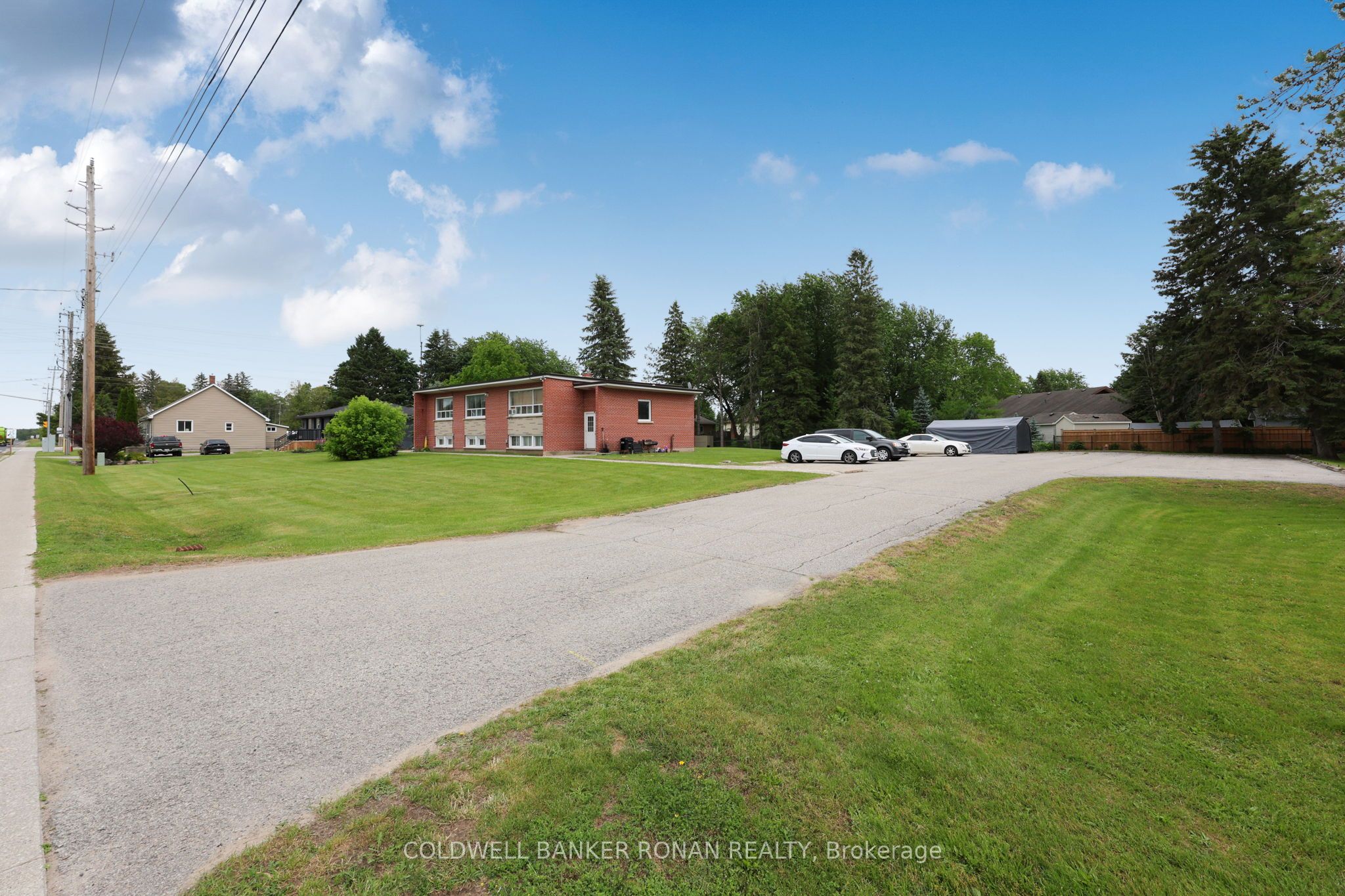 181 Murphy Road, Essa, ON L0M 1B1 photo 2