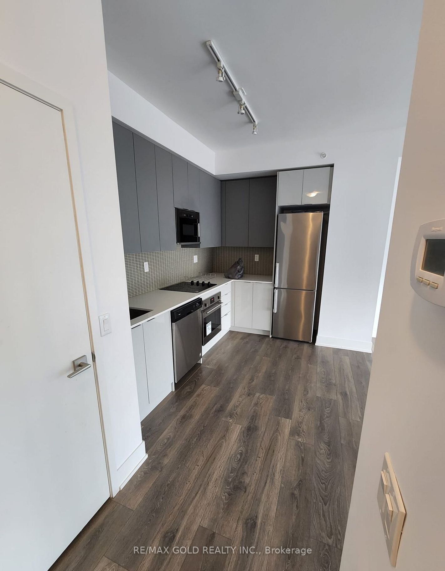 2916 Highway 7 702, Vaughan, ON L4K 0K6 photo 4