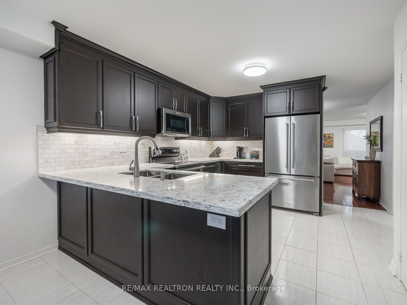 114 Leah Crescent 39, Vaughan, ON L4J 8C3 photo 4