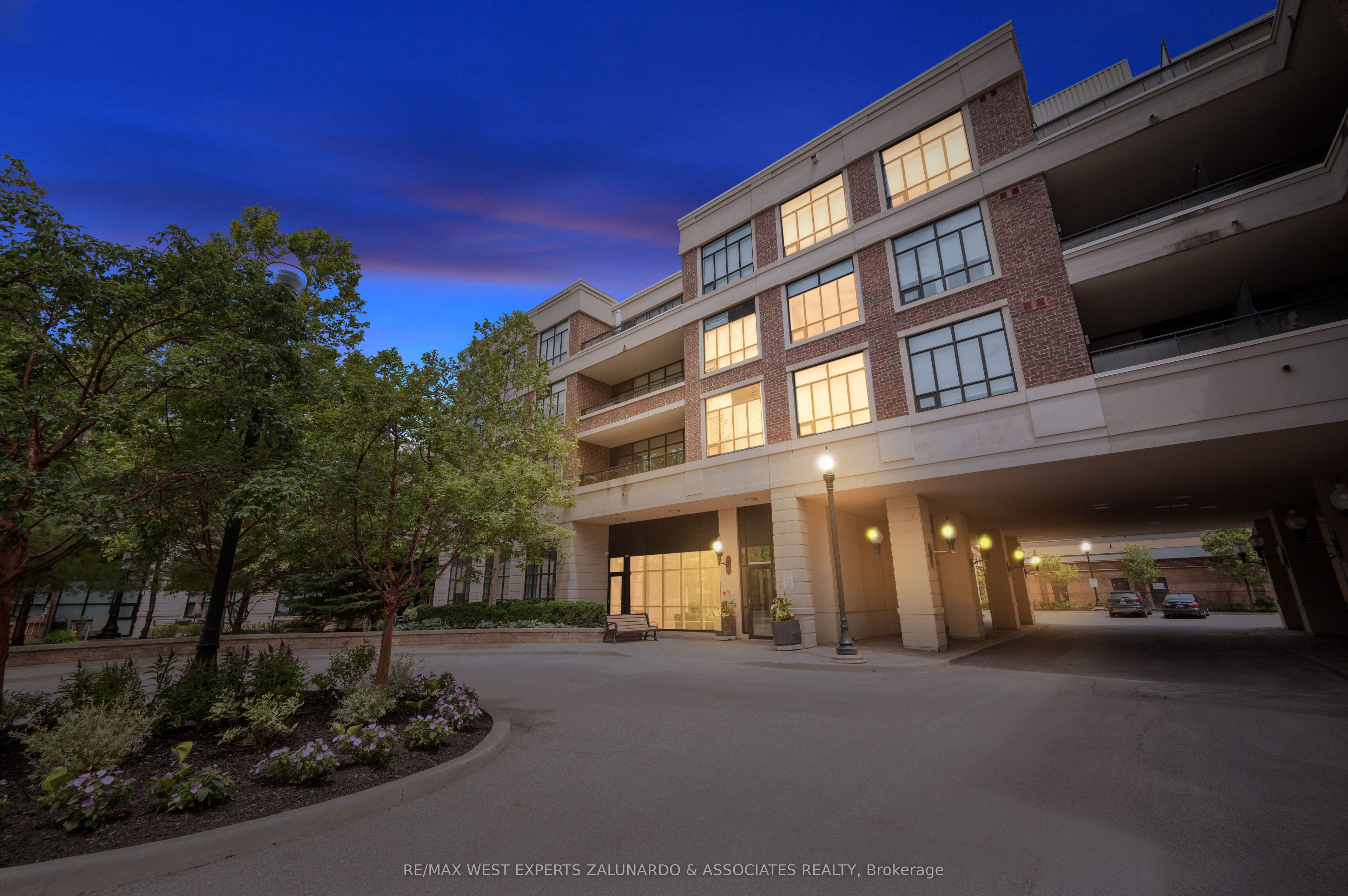 2396 Major Mackenzie Drive 207, Vaughan, ON L6A 4Y1 photo 4
