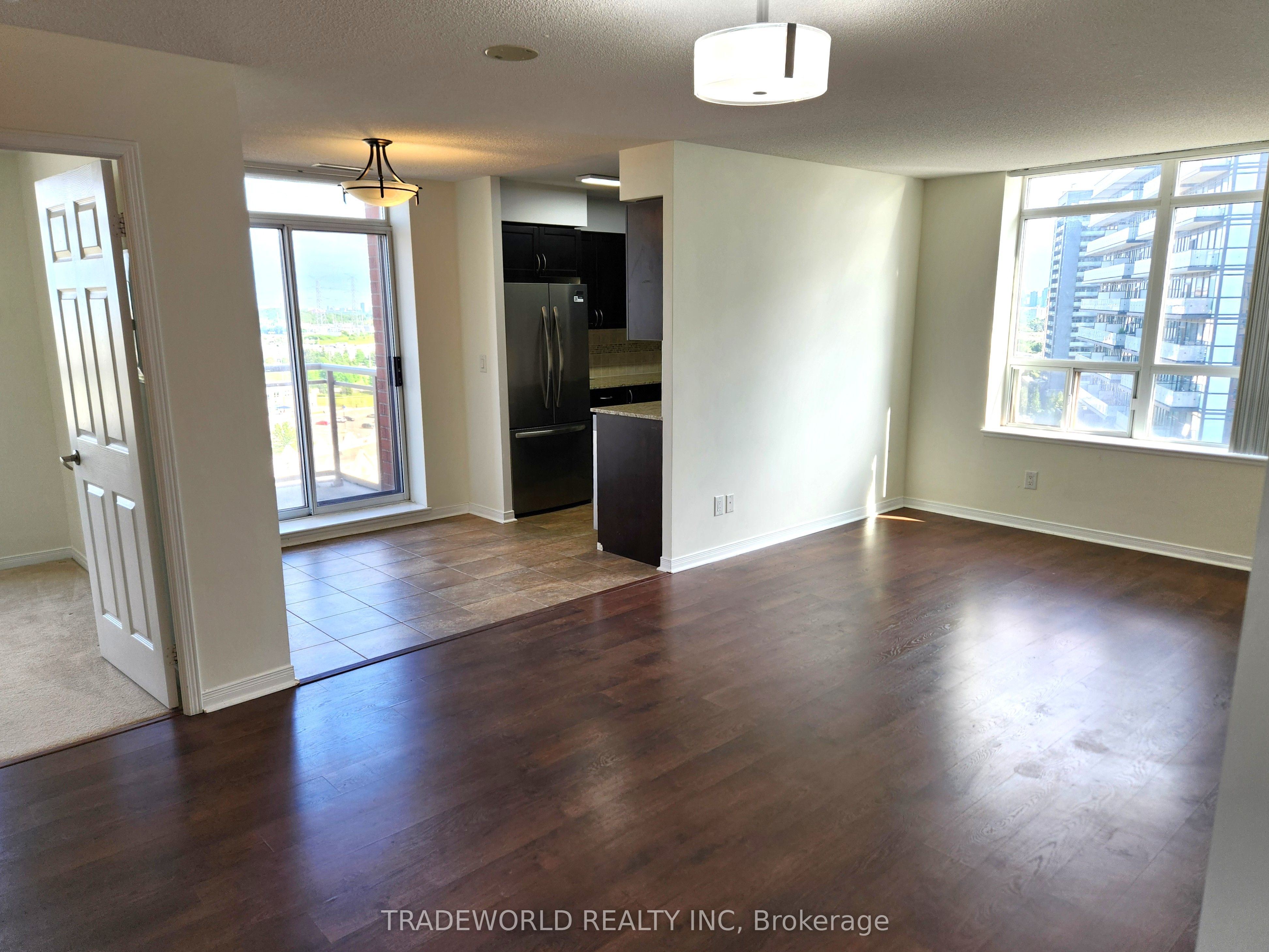 73 King William Crescent Ph4, Richmond Hill, ON L4B 0C2 photo 2