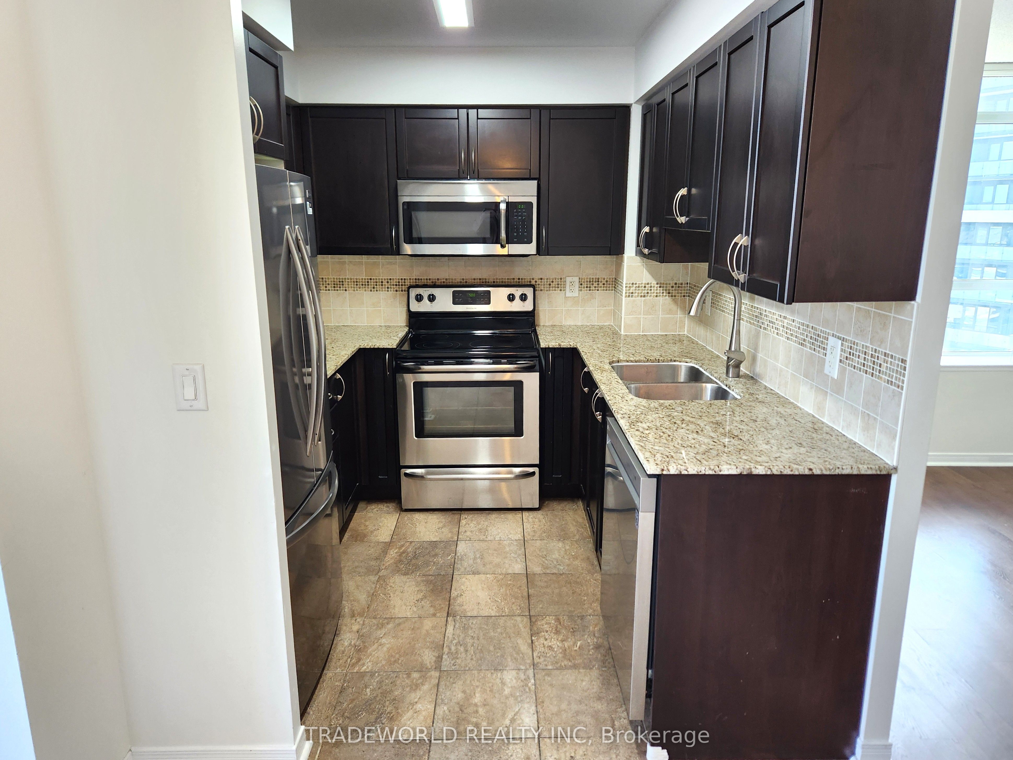 73 King William Crescent Ph4, Richmond Hill, ON L4B 0C2 photo 5