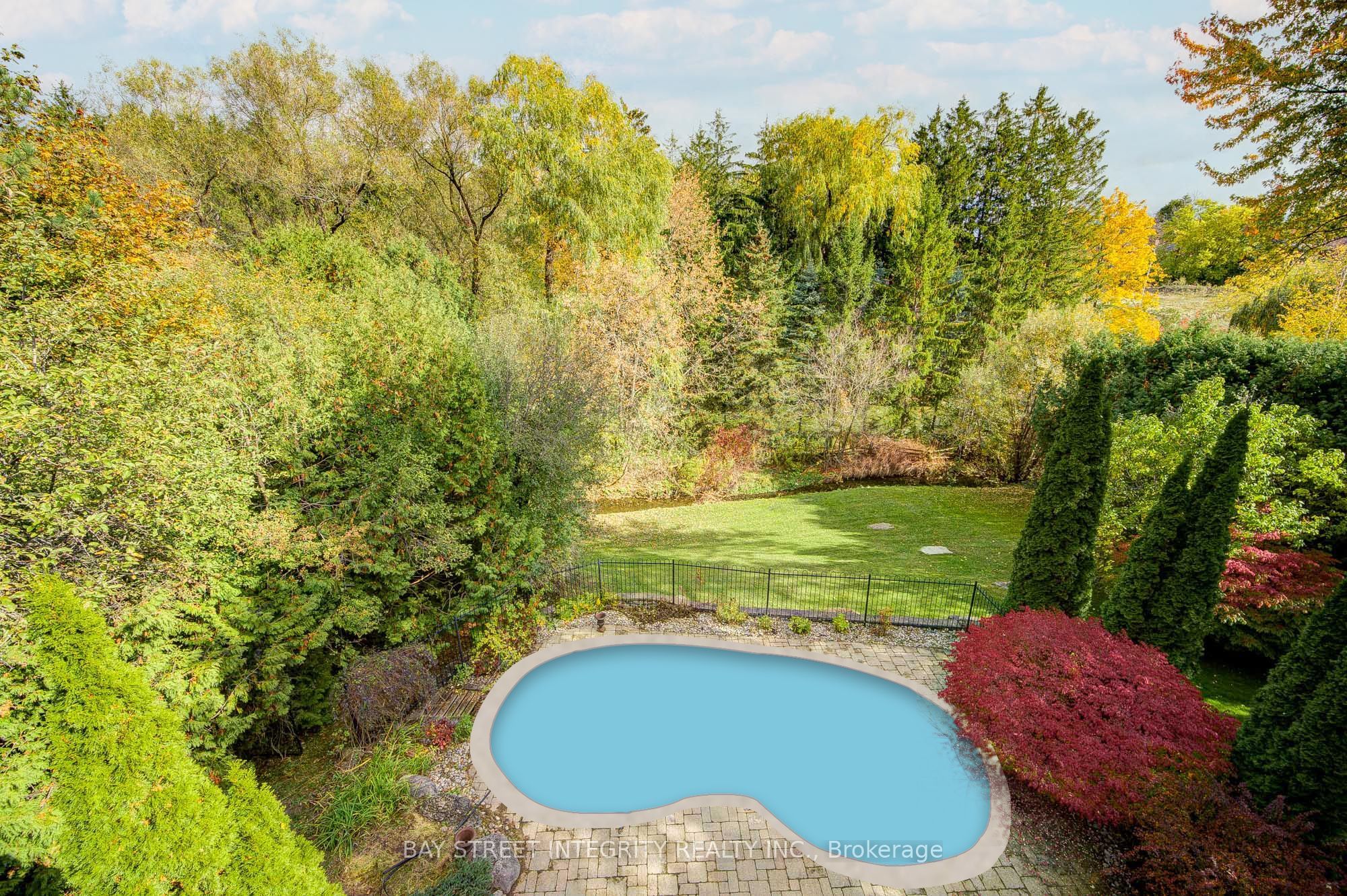 9 Highland Court, Aurora, ON L4G 2S9 photo 4