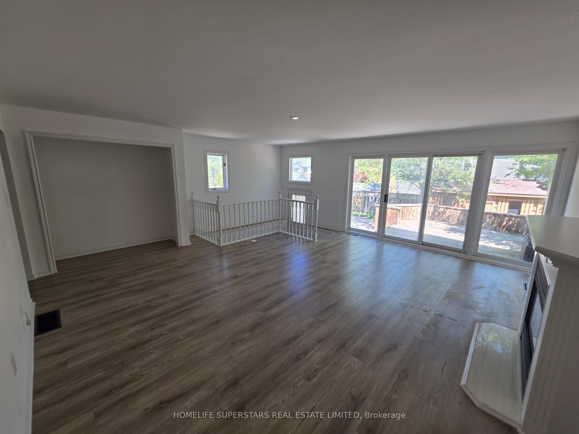 103 Arden Avenue, Newmarket, ON L3Y 4H7 photo 2