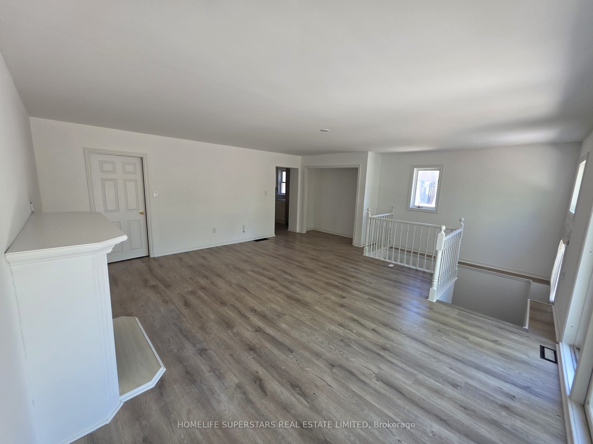 103 Arden Avenue, Newmarket, ON L3Y 4H7 photo 4
