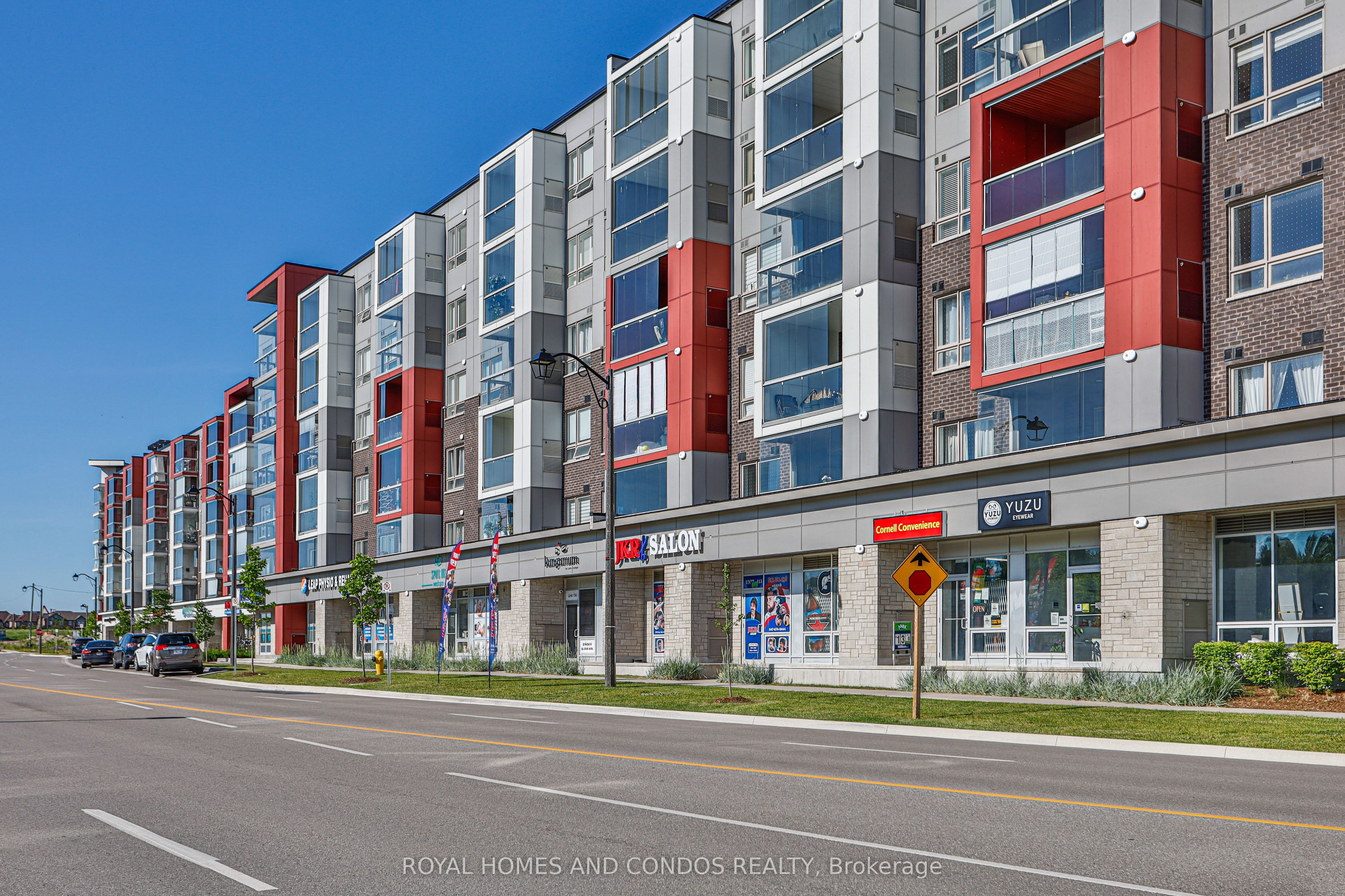 2 Adam Sellers Street 601, Markham, ON L6B 1N2 photo 3