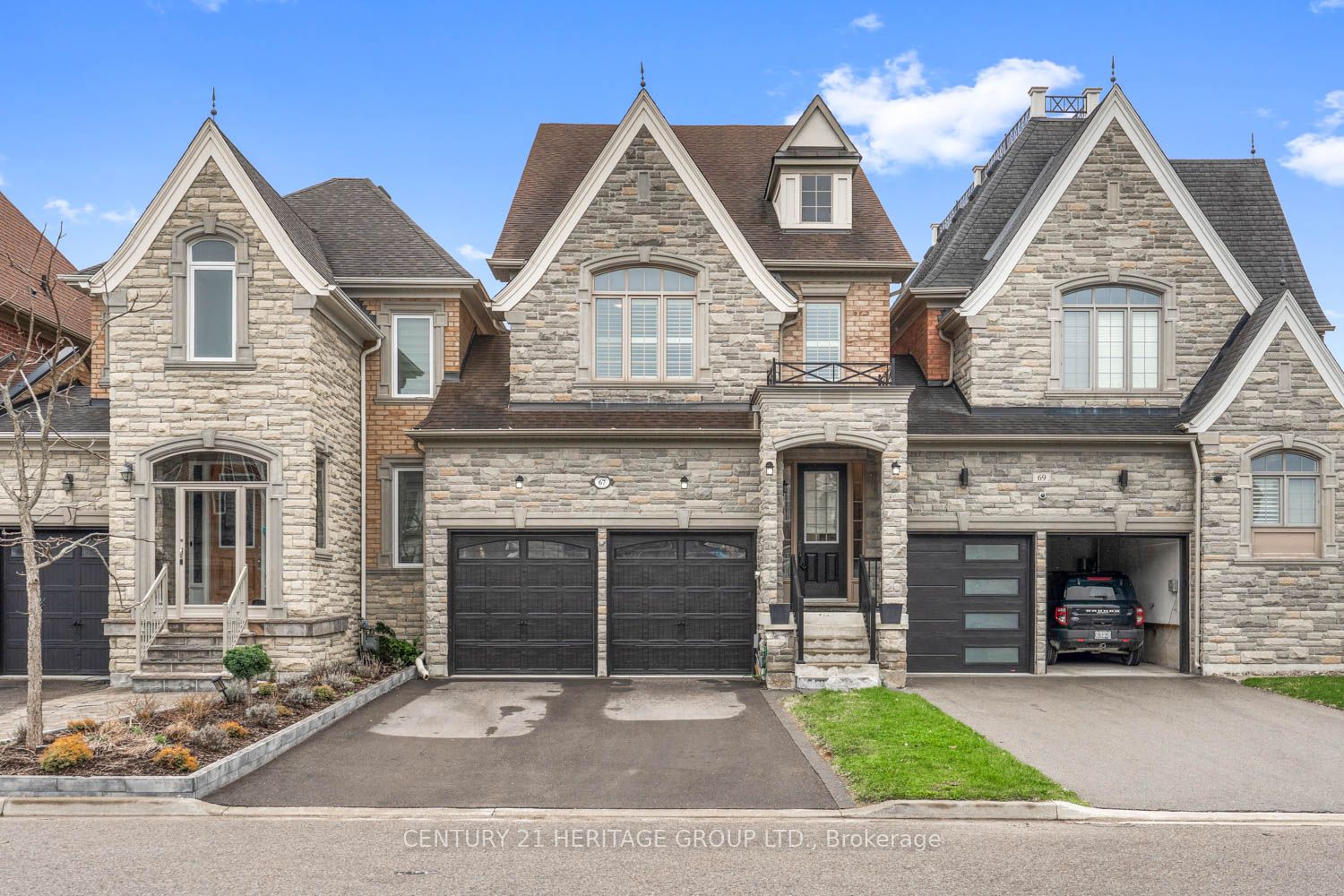 67 Alex Campbell Crescent, King, ON L7B 1K9 photo 4