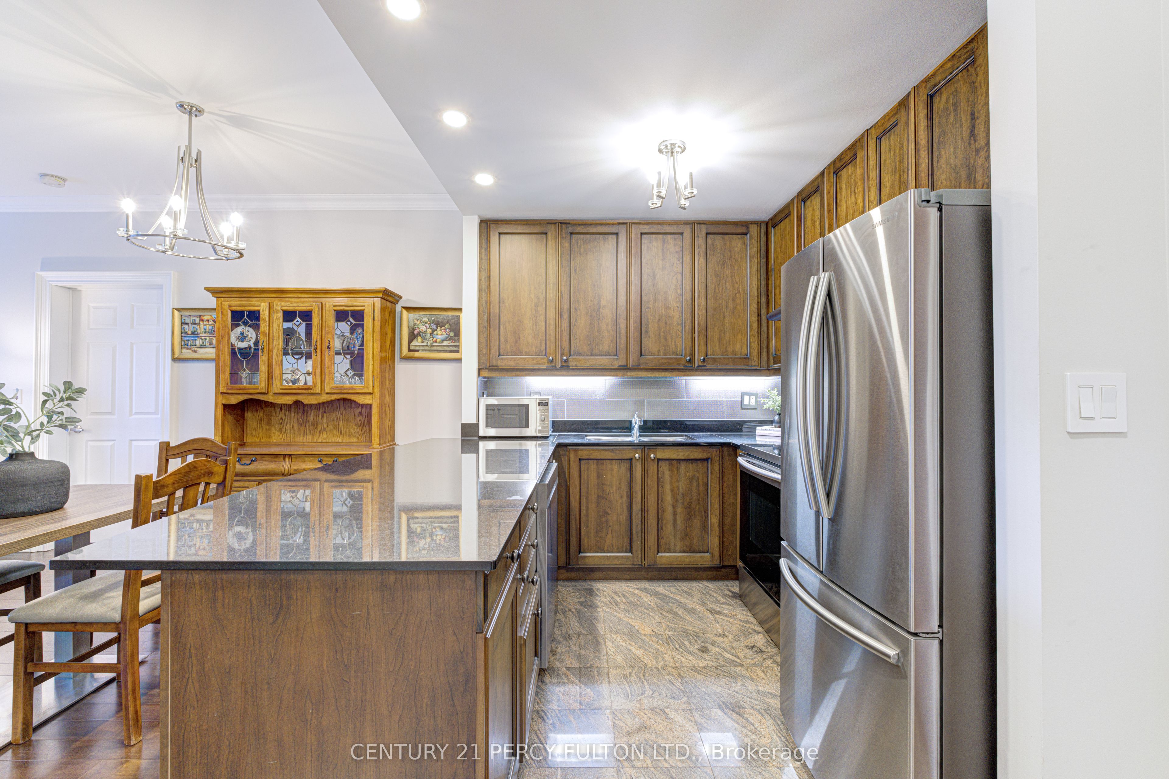 4620 Highway 7 N/A PH 412, Vaughan, ON L4L 0B3 photo 4