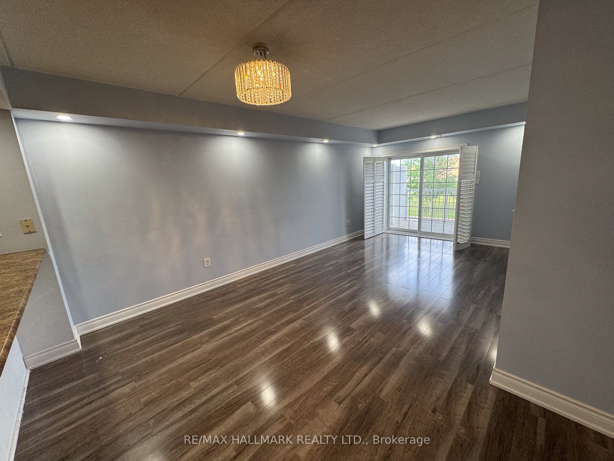 7428 Markham Road 201, Markham, ON L3S 4V6 photo 5