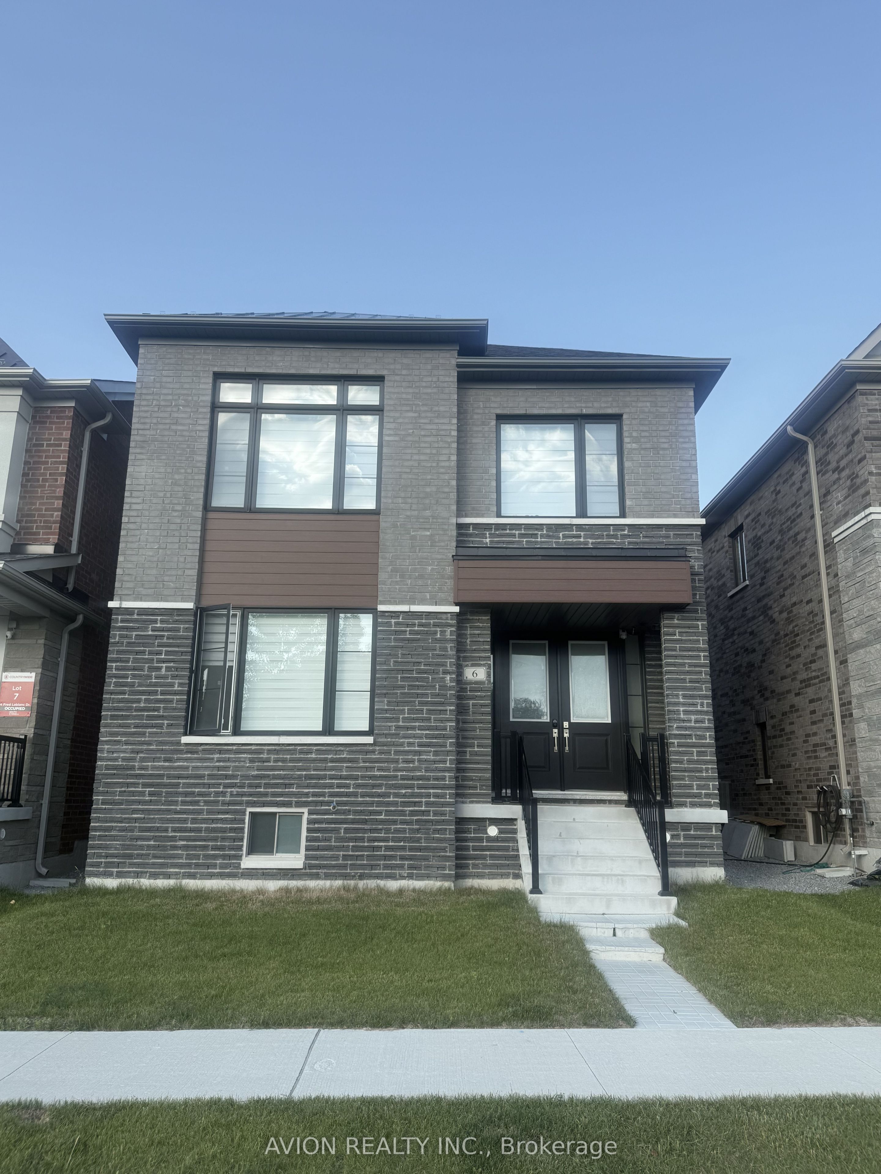 6 Fred lablanc Drive, Markham, ON L6B 1R8 photo 2
