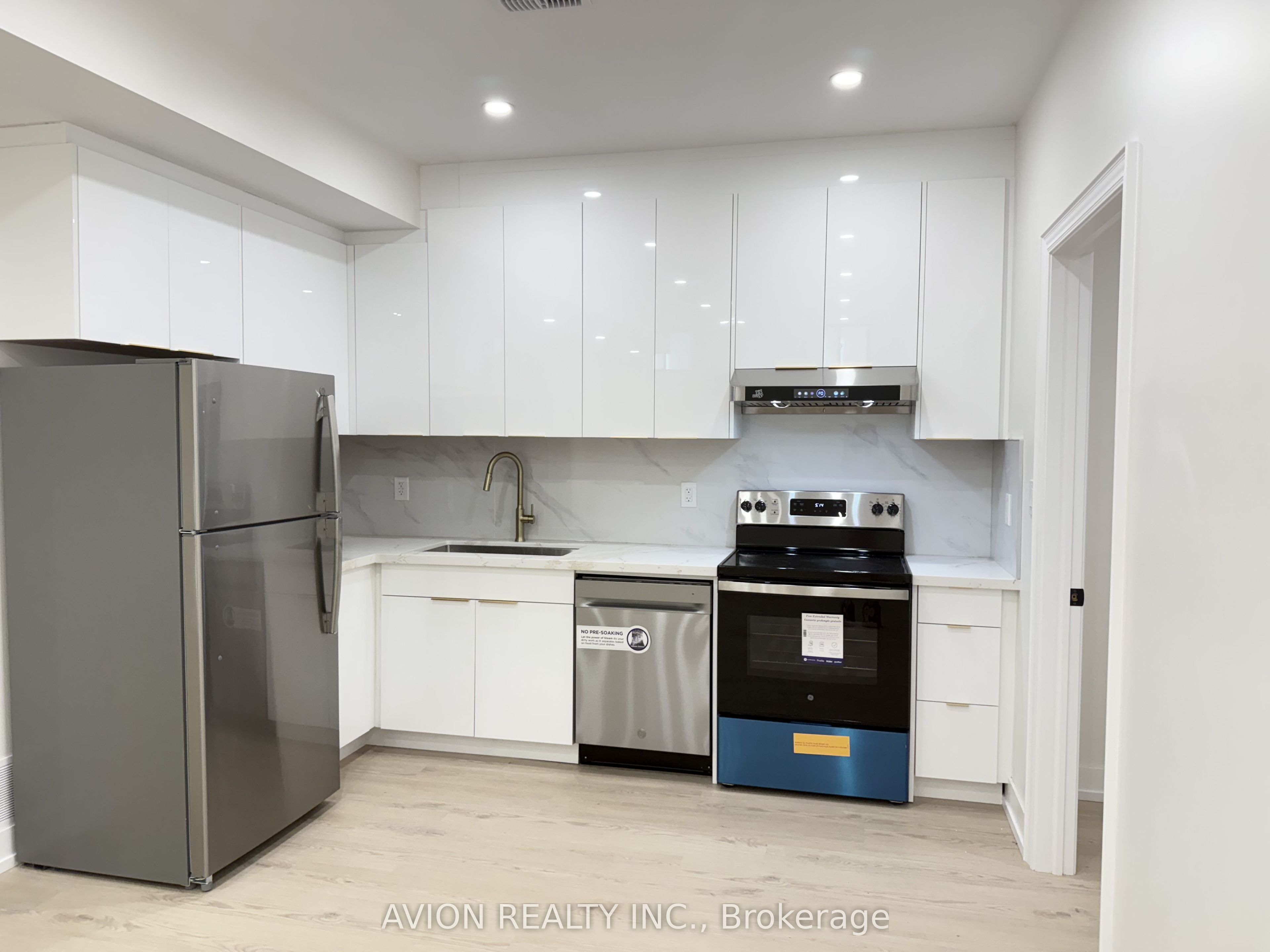 6 Fred lablanc Drive, Markham, ON L6B 1R8 photo 5