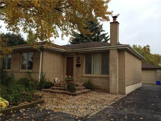 116 Cartier Crescent Main Floor, Richmond Hill, ON L4C 2N6