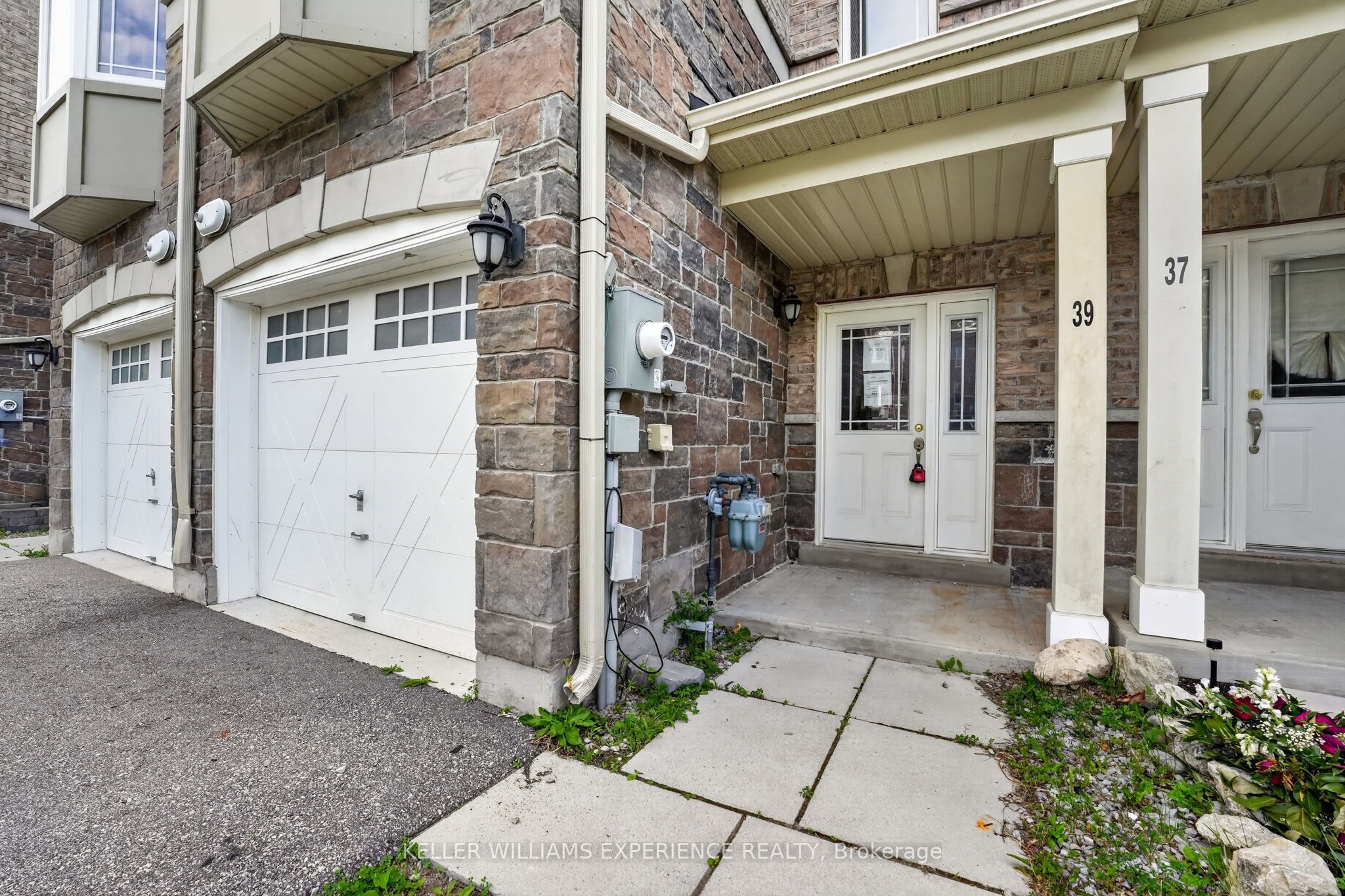 39 Milson Crescent, Essa, ON L3W 0C9 photo 2
