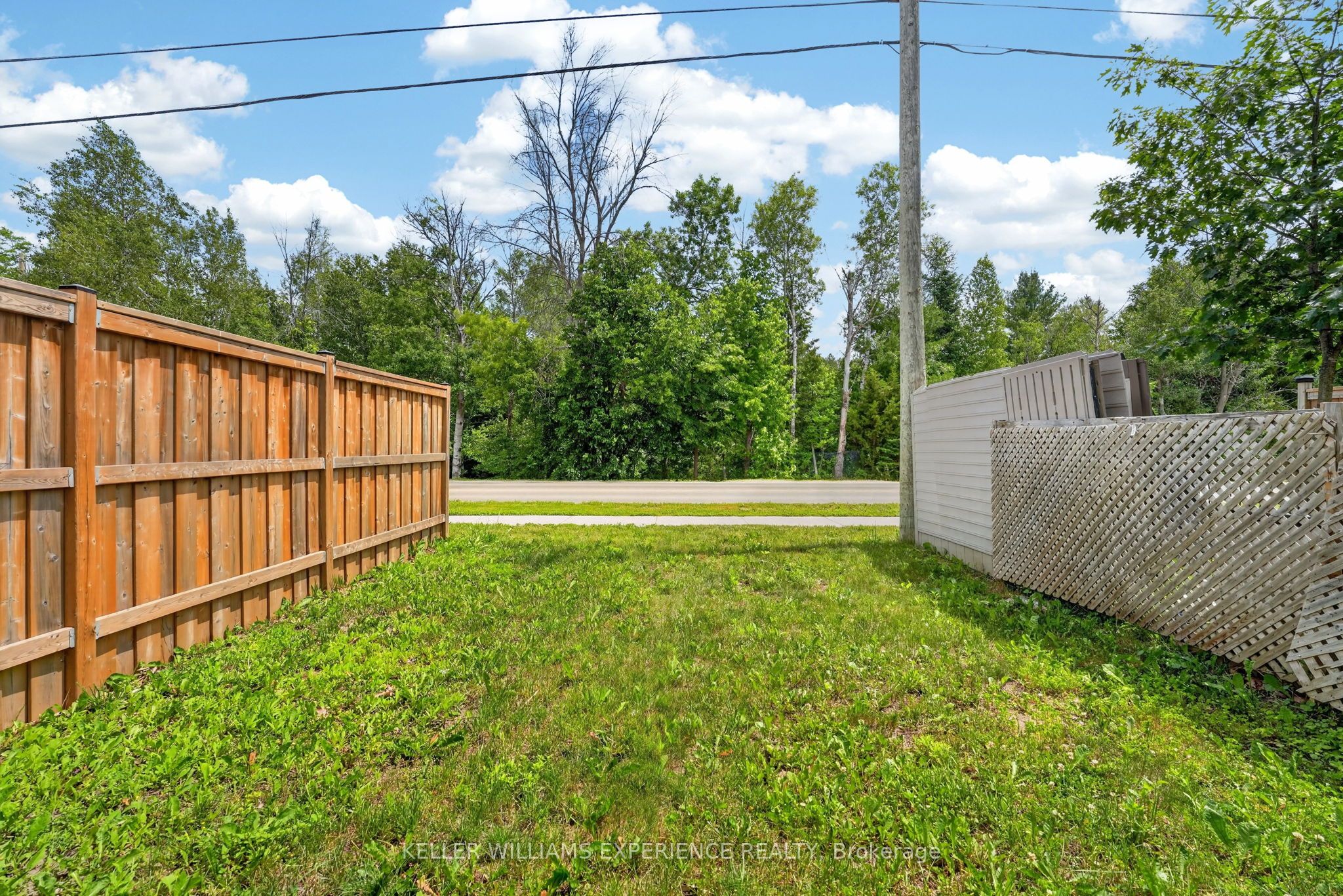 39 Milson Crescent, Essa, ON L3W 0C9 photo 4